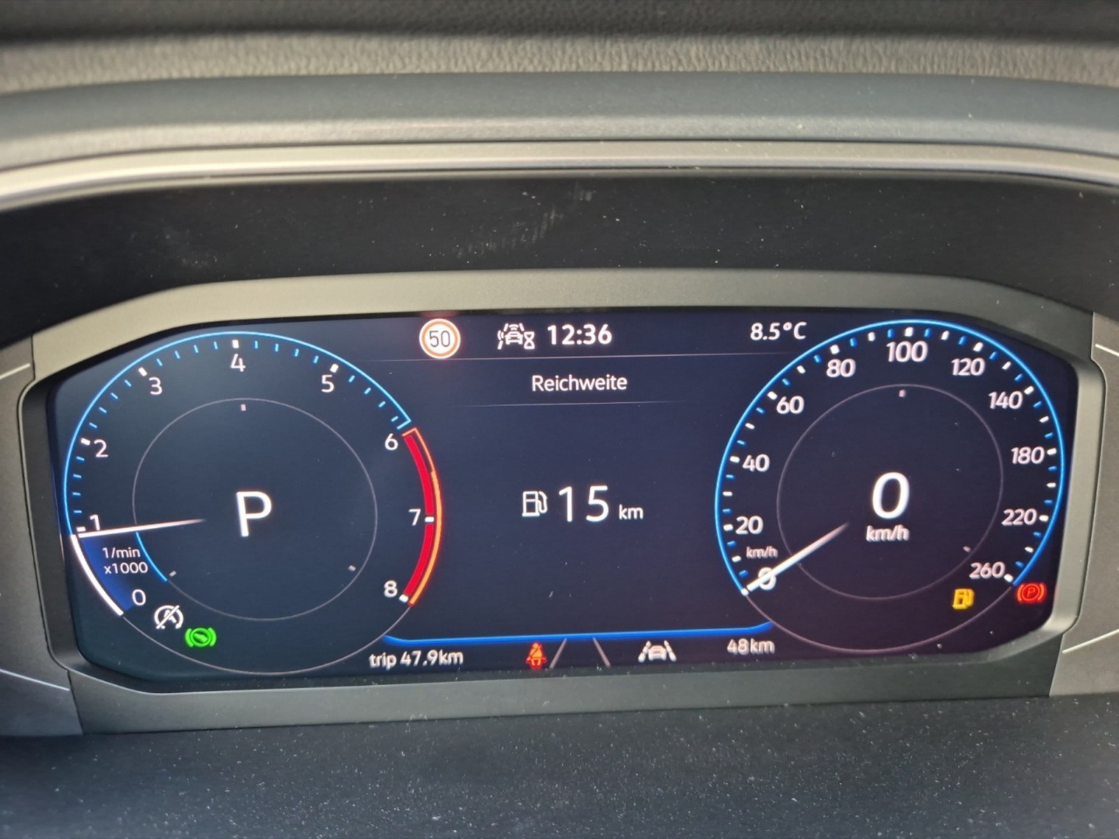 Volkswagen T-Roc 1.5 tsi style dsg - 13