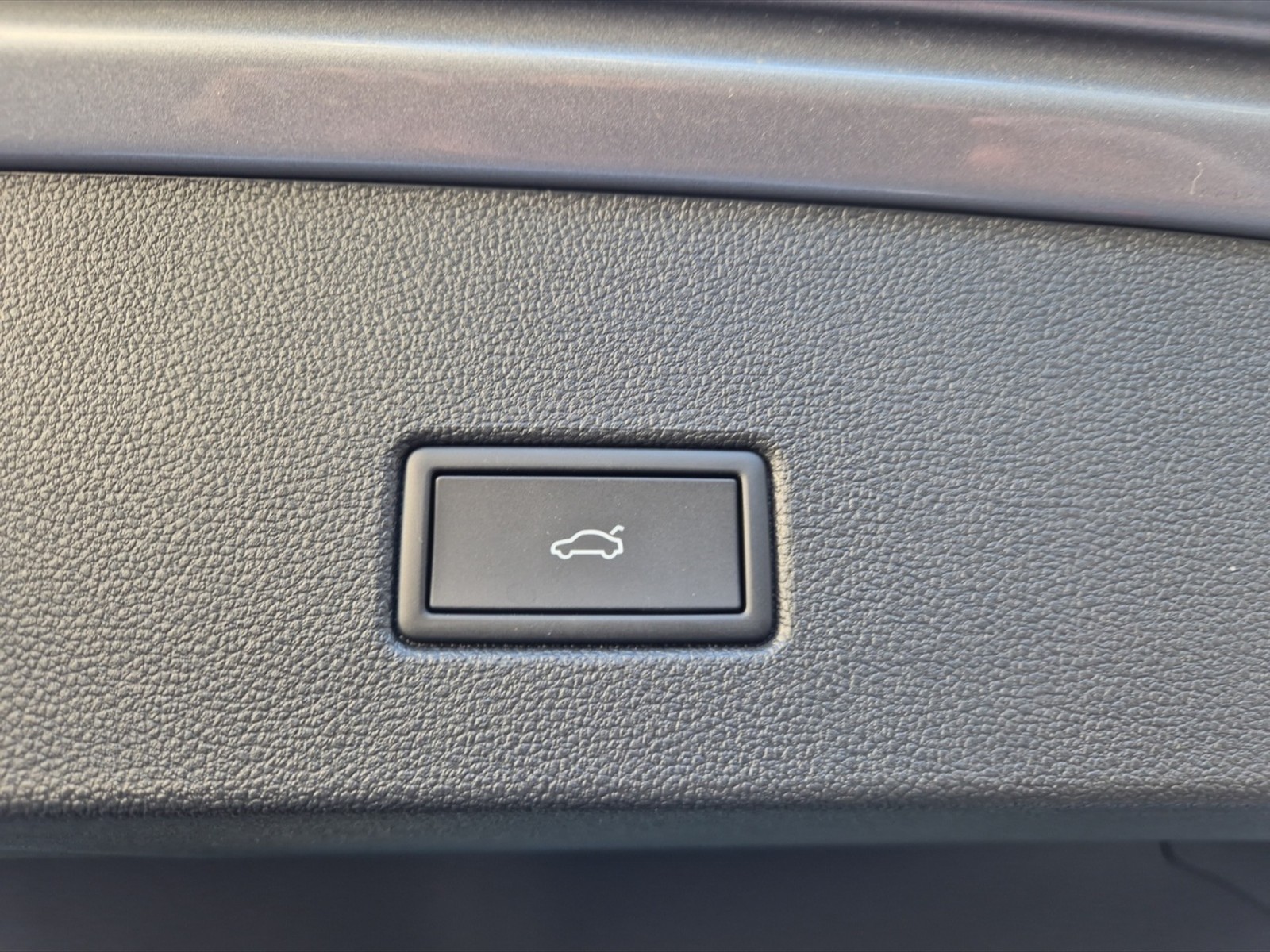 Volkswagen T-Roc 1.5 tsi style dsg - 17