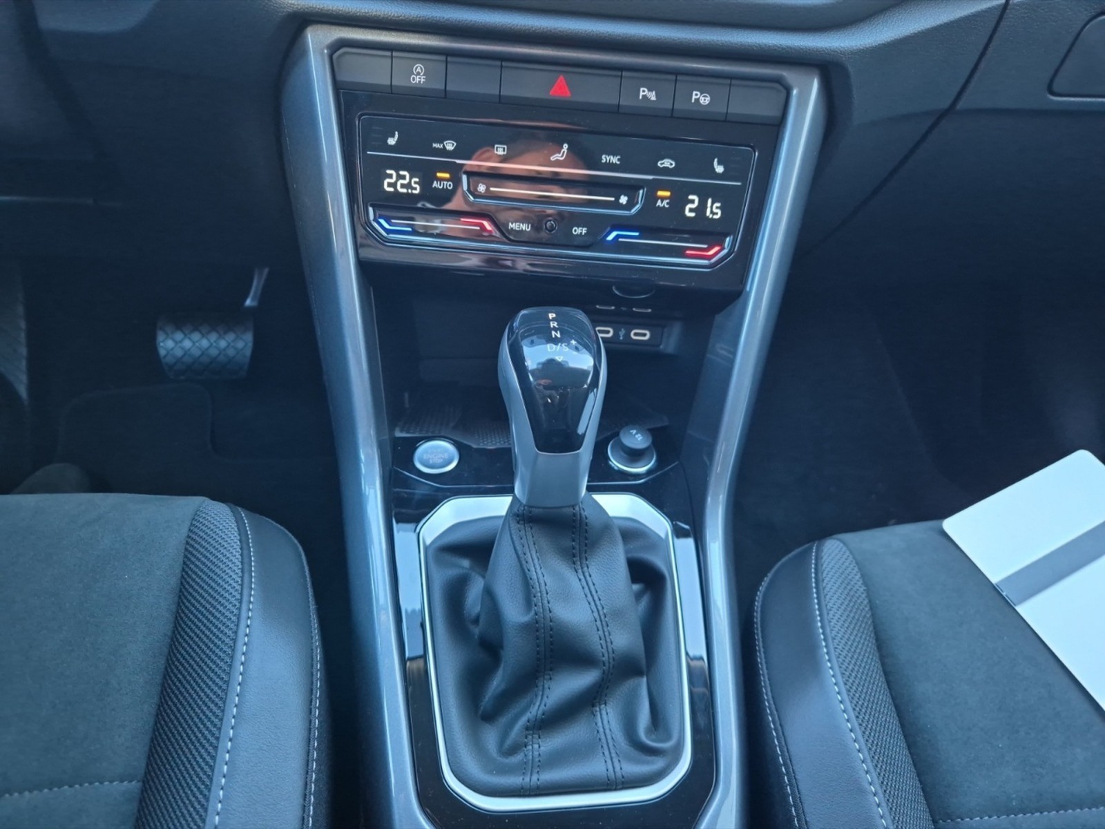 Volkswagen T-Roc 1.5 tsi style dsg - 19