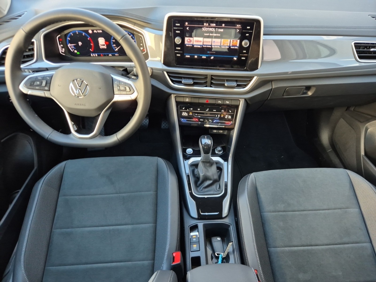 Volkswagen T-Roc 1.5 tsi style dsg - 7