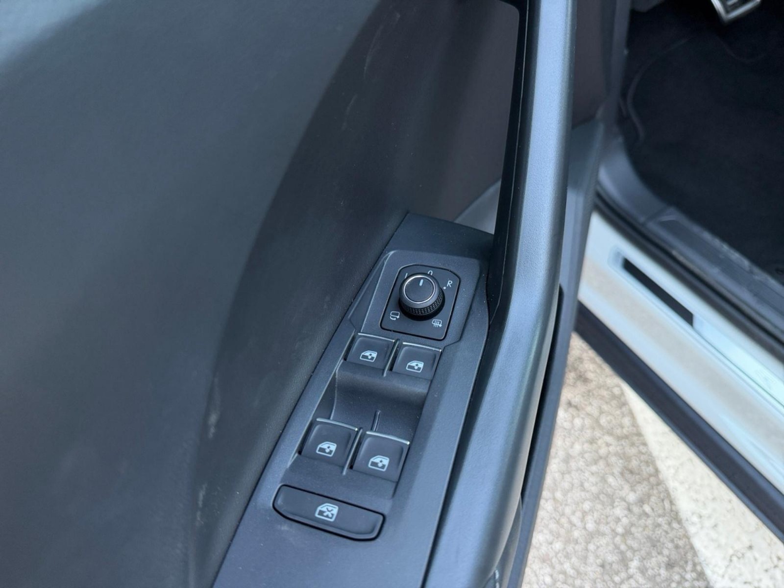 Volkswagen T-Cross 1.0 tsi r-line plus 115cv dsg - 14