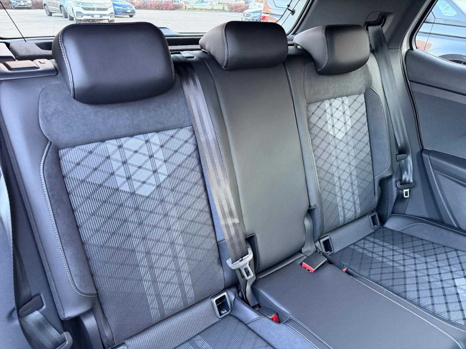 Volkswagen T-Cross 1.0 tsi r-line plus 115cv dsg - 10