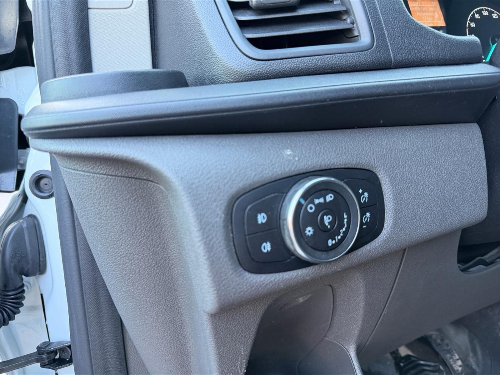 Ford Transit 280 2.0 tdci 130cv trend l1h1 auto e6.2 - 12