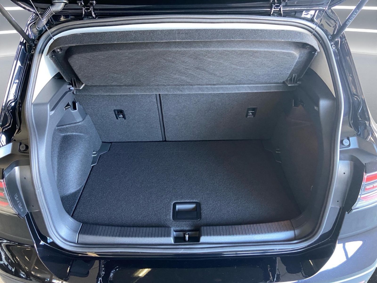 Volkswagen T-Cross 1.0 tsi edition plus 115cv dsg - 12