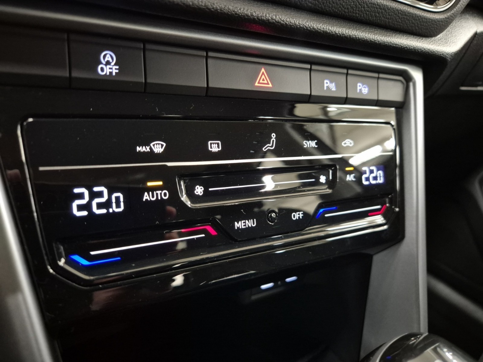 Volkswagen T-Roc 1.5 tsi life dsg - 17