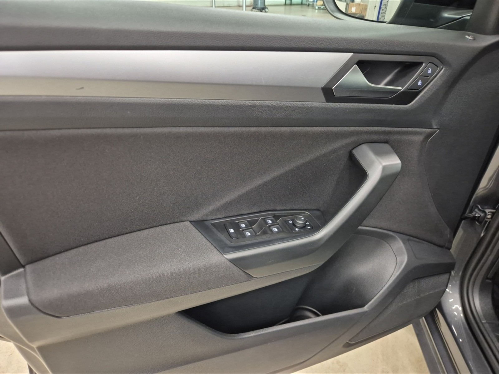 Volkswagen T-Roc 1.5 tsi life dsg - 20