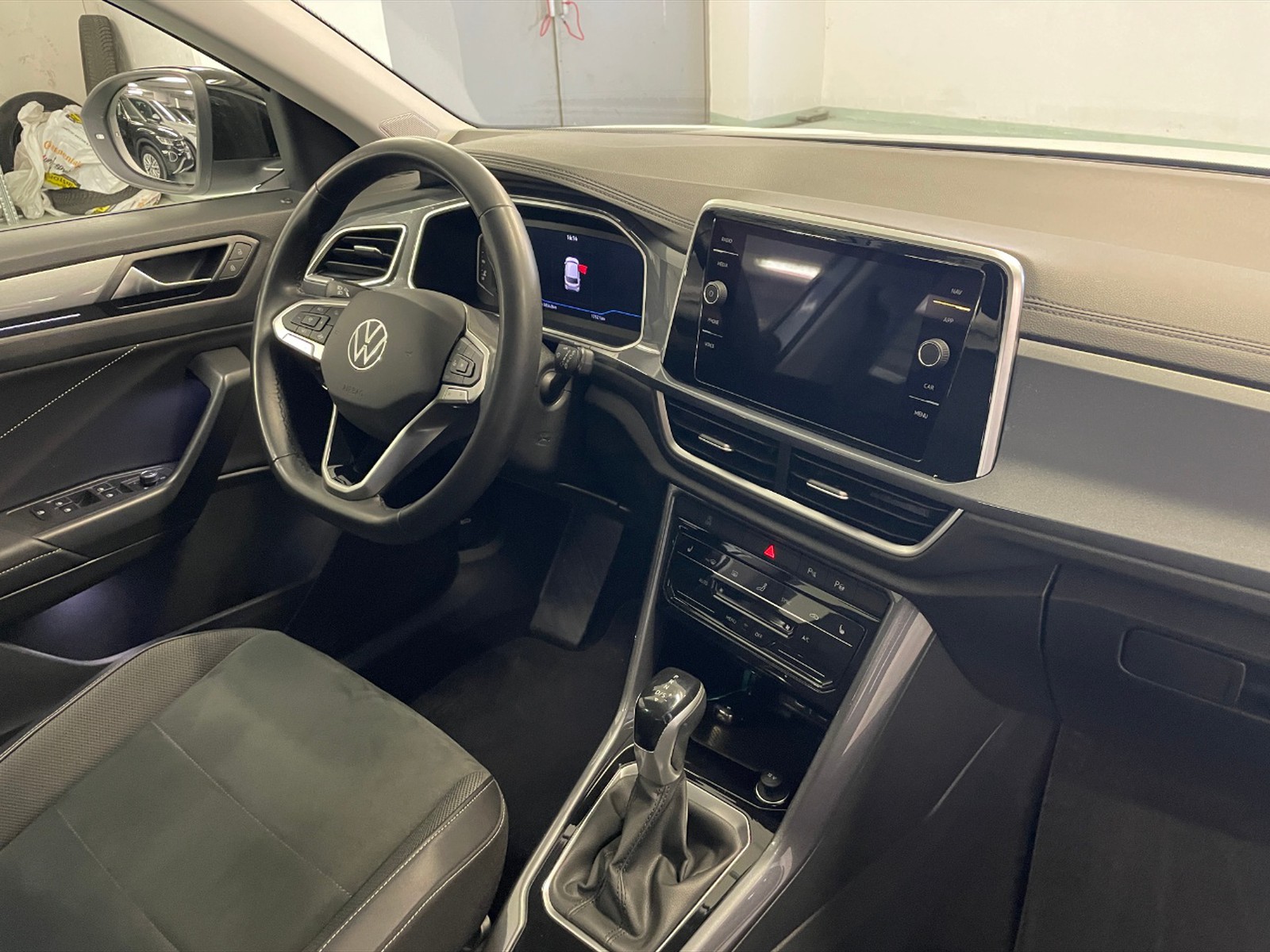 Volkswagen T-Roc 1.5 tsi style dsg - 7