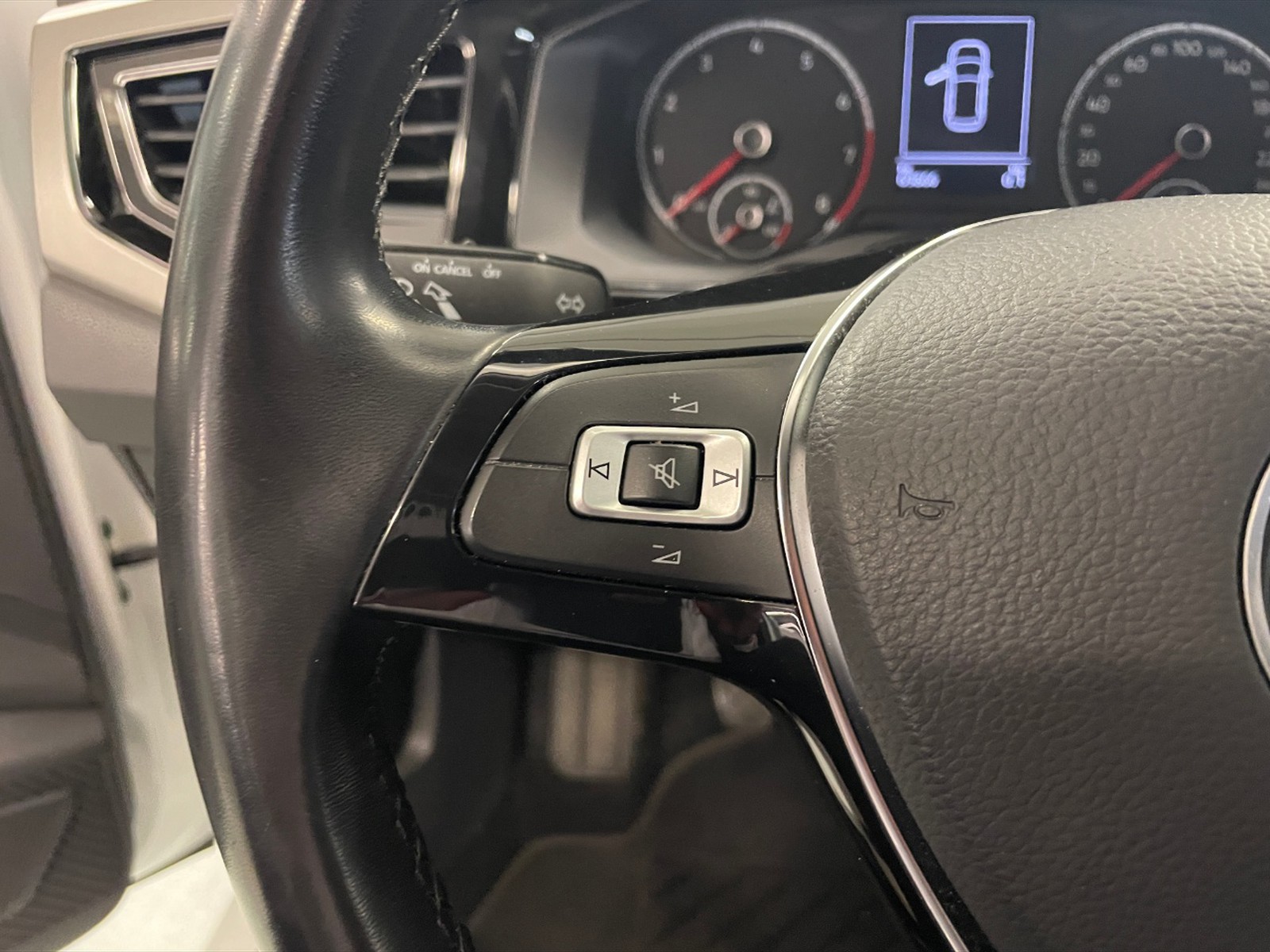 Volkswagen Polo 5p 1.0 evo comfortline 80cv - 17