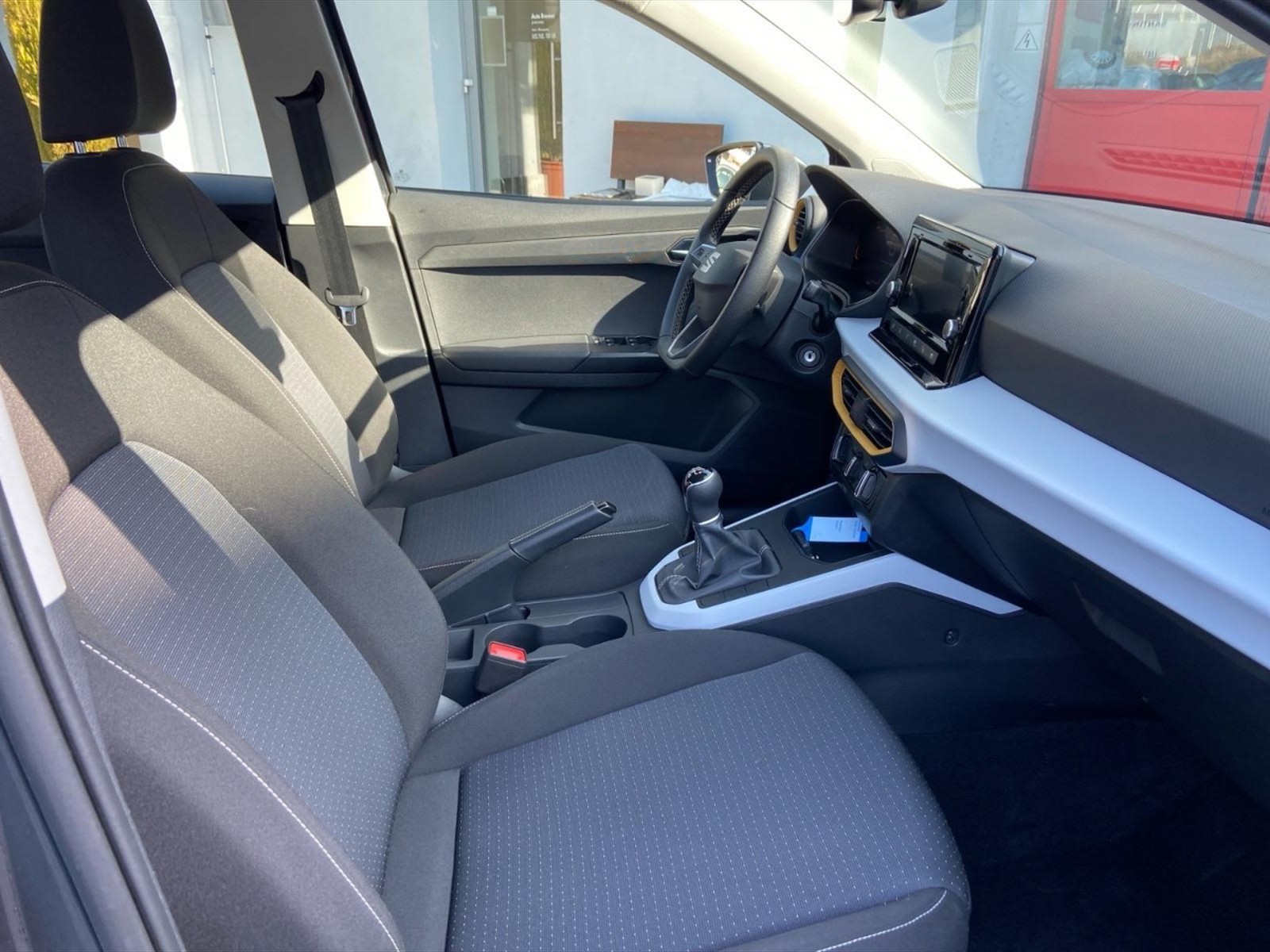 Seat Arona 1.0 ecotsi style 95cv - 8