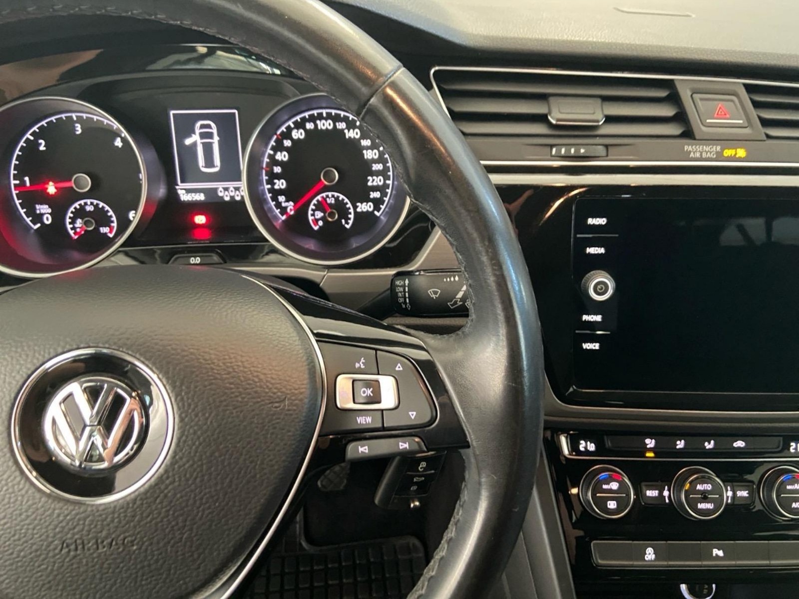 Volkswagen Touran 1.6 tdi comfortline 115cv - 16