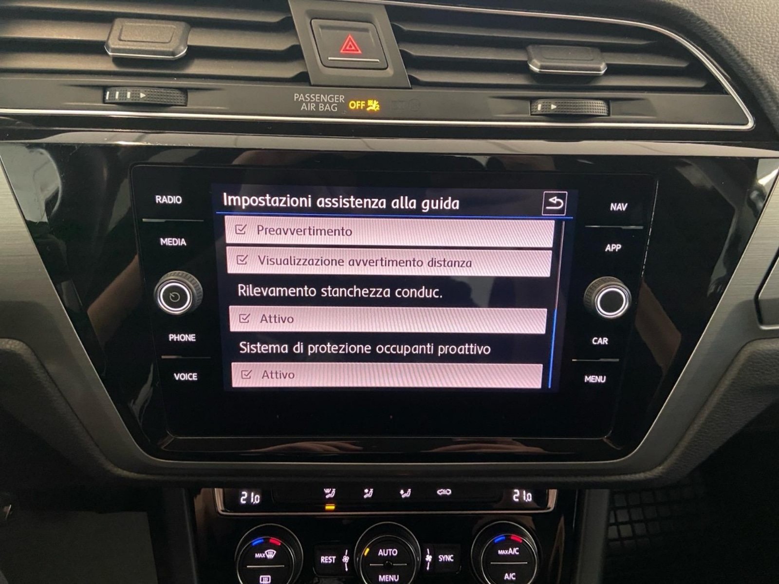 Volkswagen Touran 1.6 tdi comfortline 115cv - 25