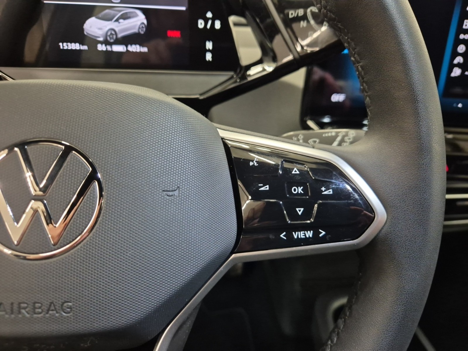 Volkswagen ID.3 Pro electric 150kW 1-speed automatic 4 doors - 15