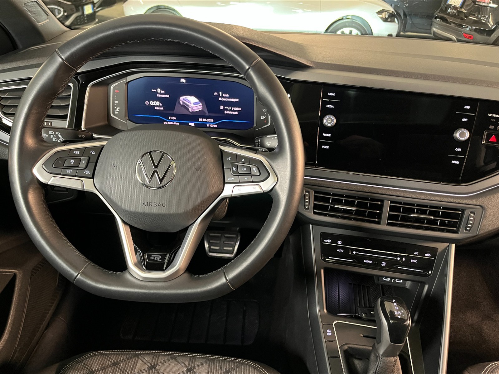 Volkswagen Taigo 1.0 tsi r-line 115cv dsg - 8