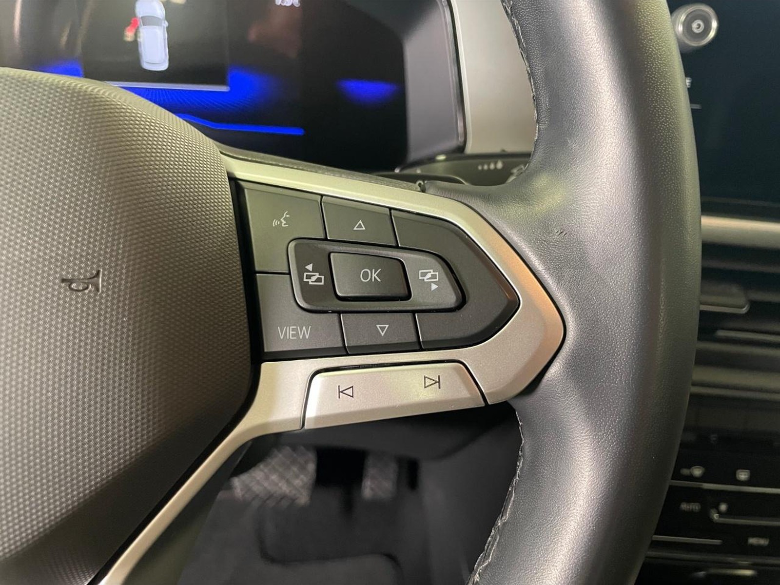 Volkswagen T-Roc 1.5 tsi life dsg - 18