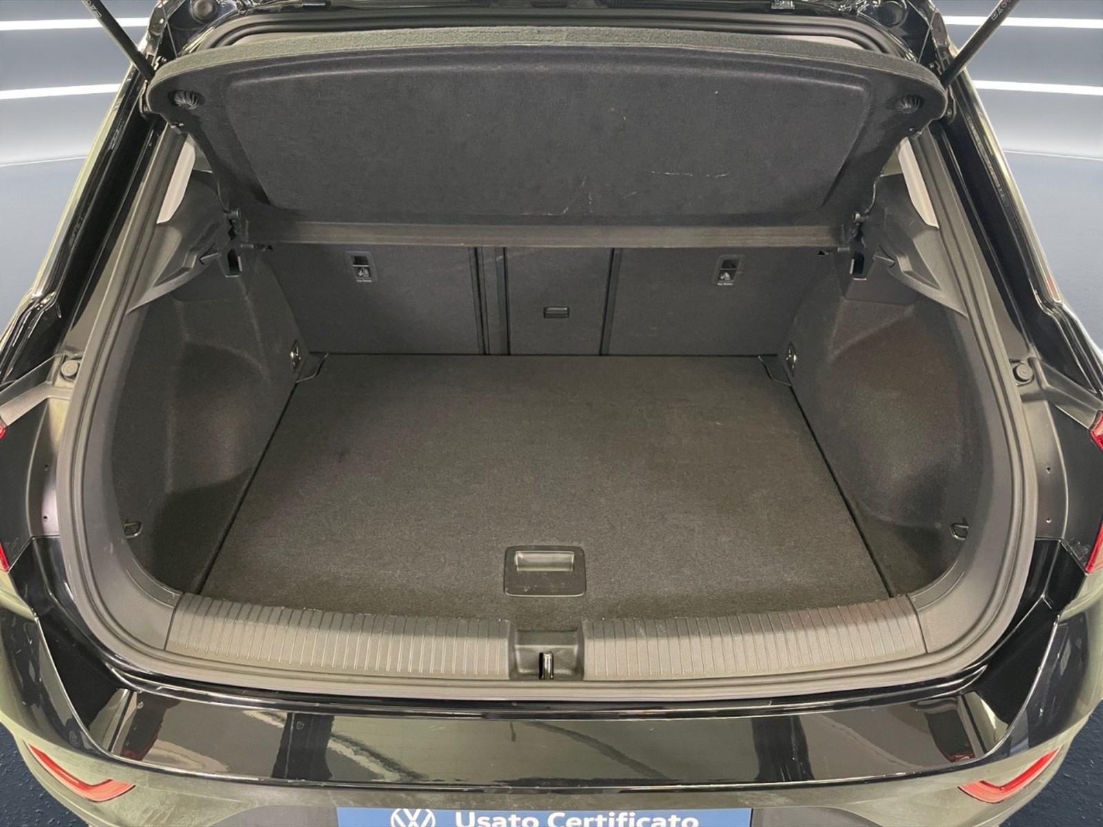 Volkswagen T-Roc 1.5 tsi life dsg - 12