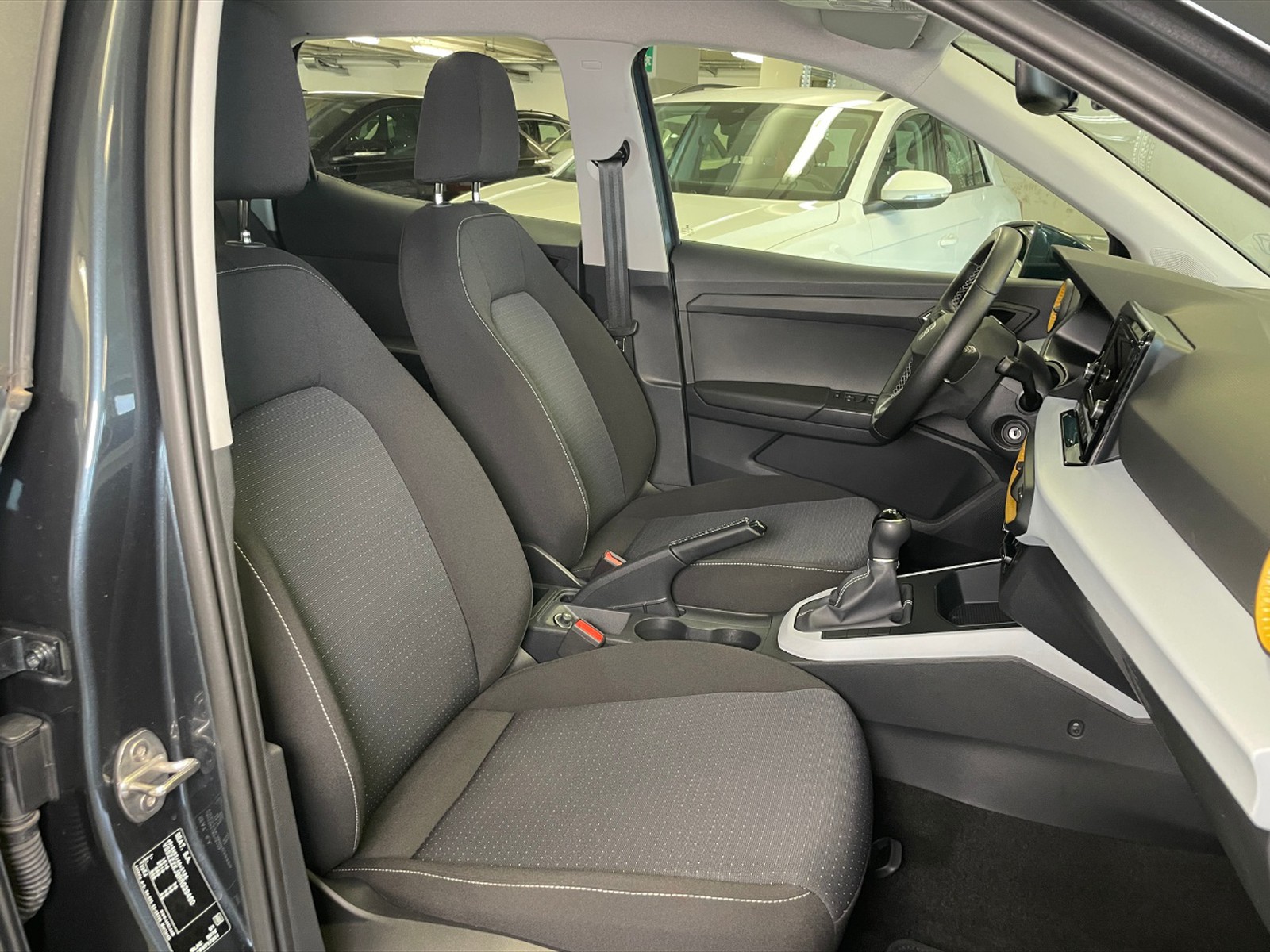 Seat Arona 1.0 ecotsi style 95cv - 8