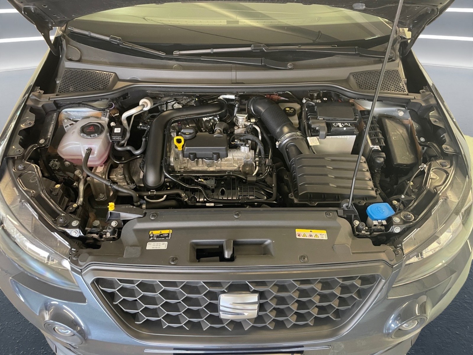 Seat Arona 1.0 ecotsi style 95cv - 10