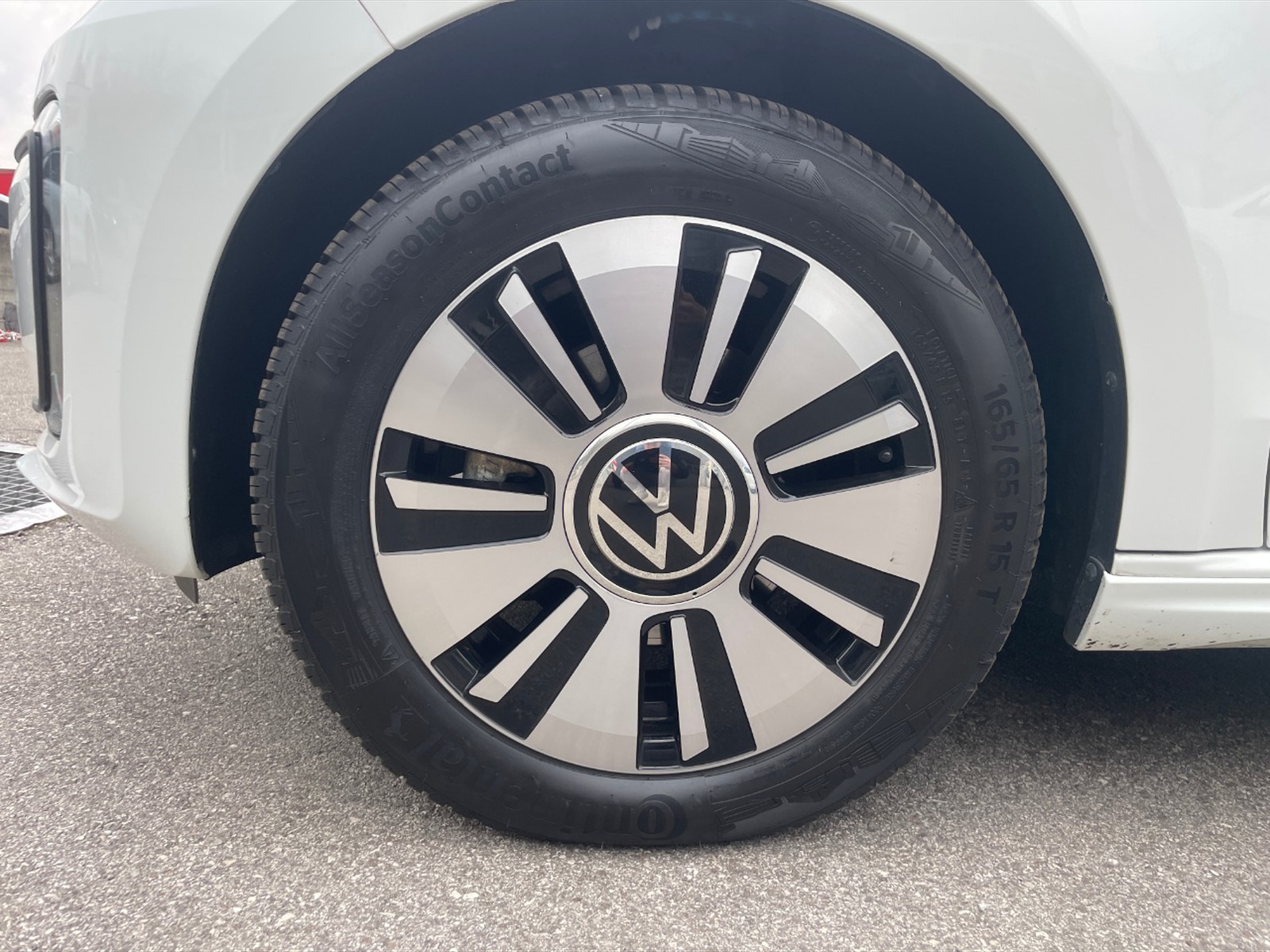 Volkswagen e-up! 5p - 19