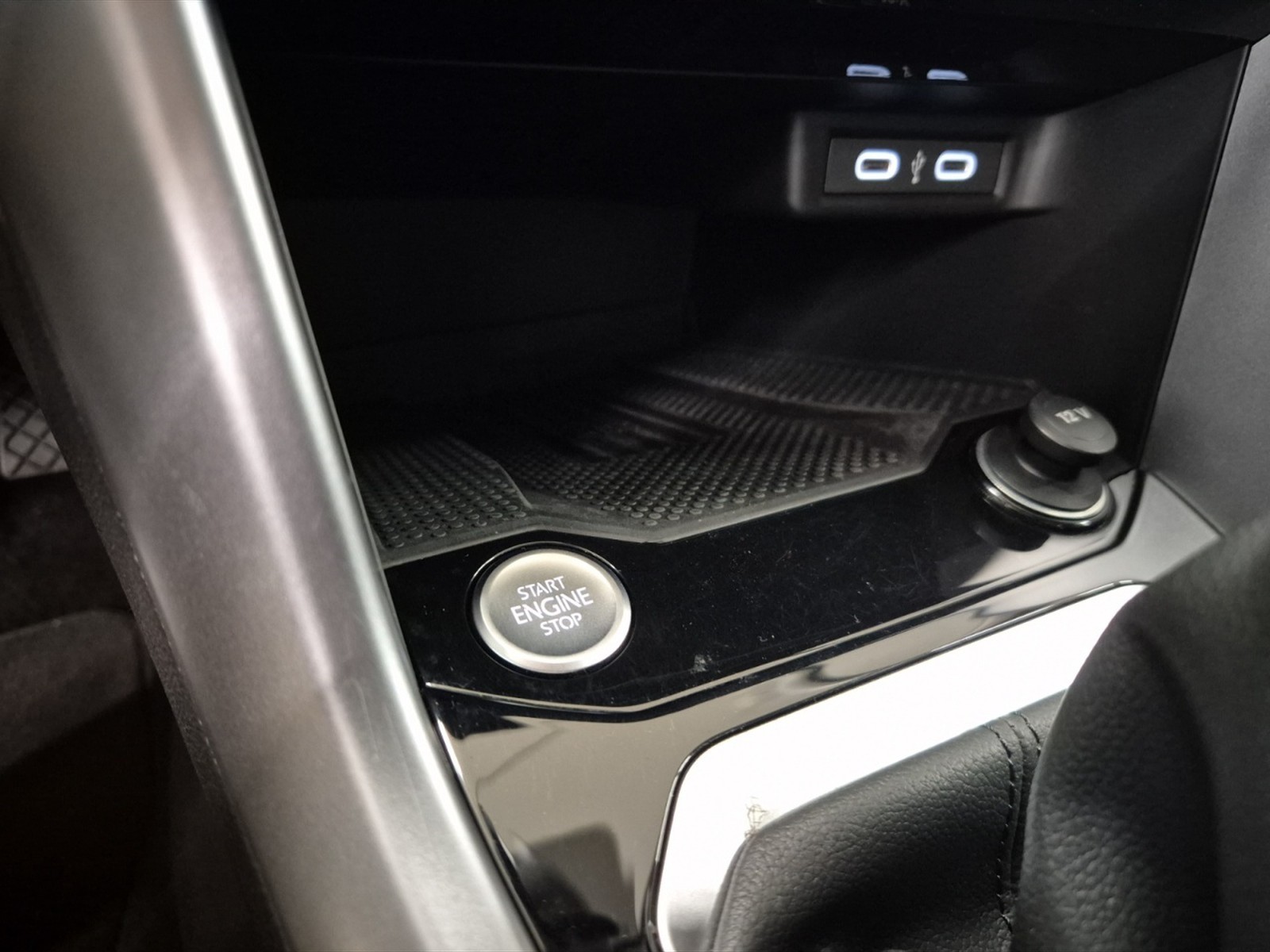 Volkswagen T-Roc 1.0 tsi edition plus 115cv - 18