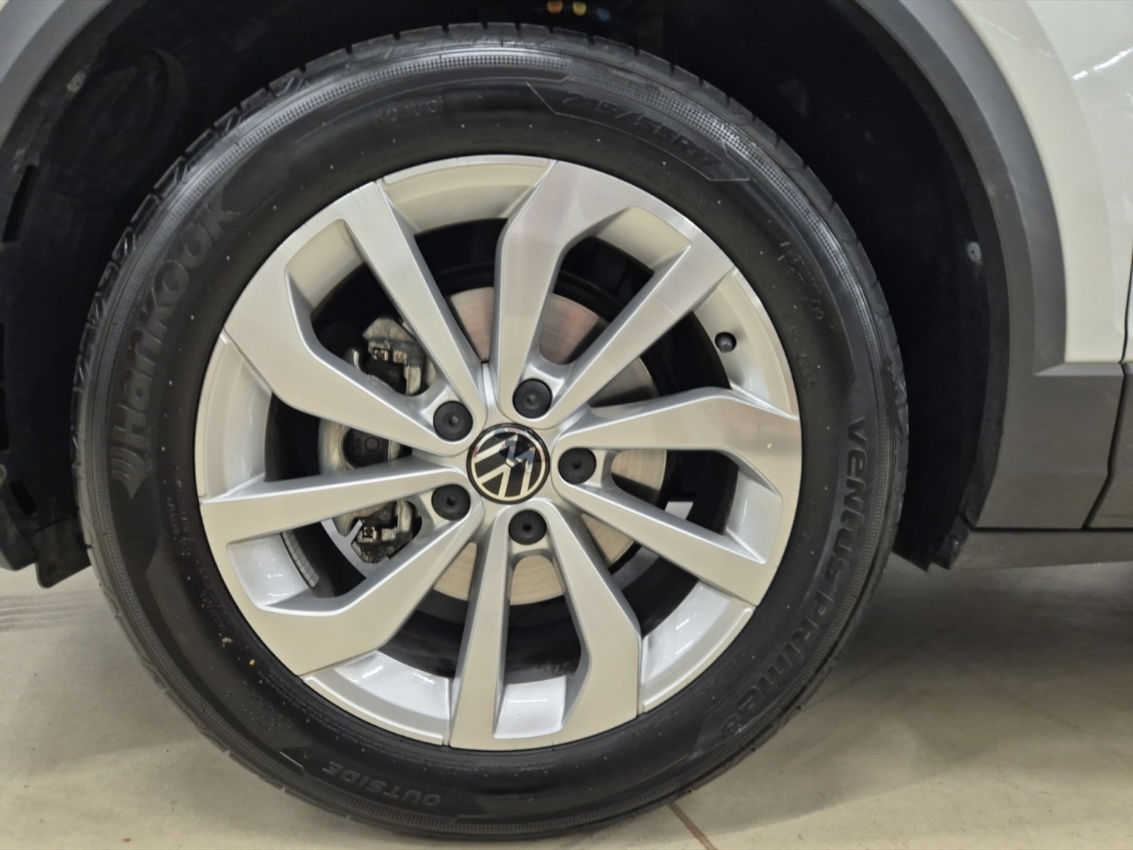 Volkswagen T-Roc 1.0 tsi edition plus 115cv - 24