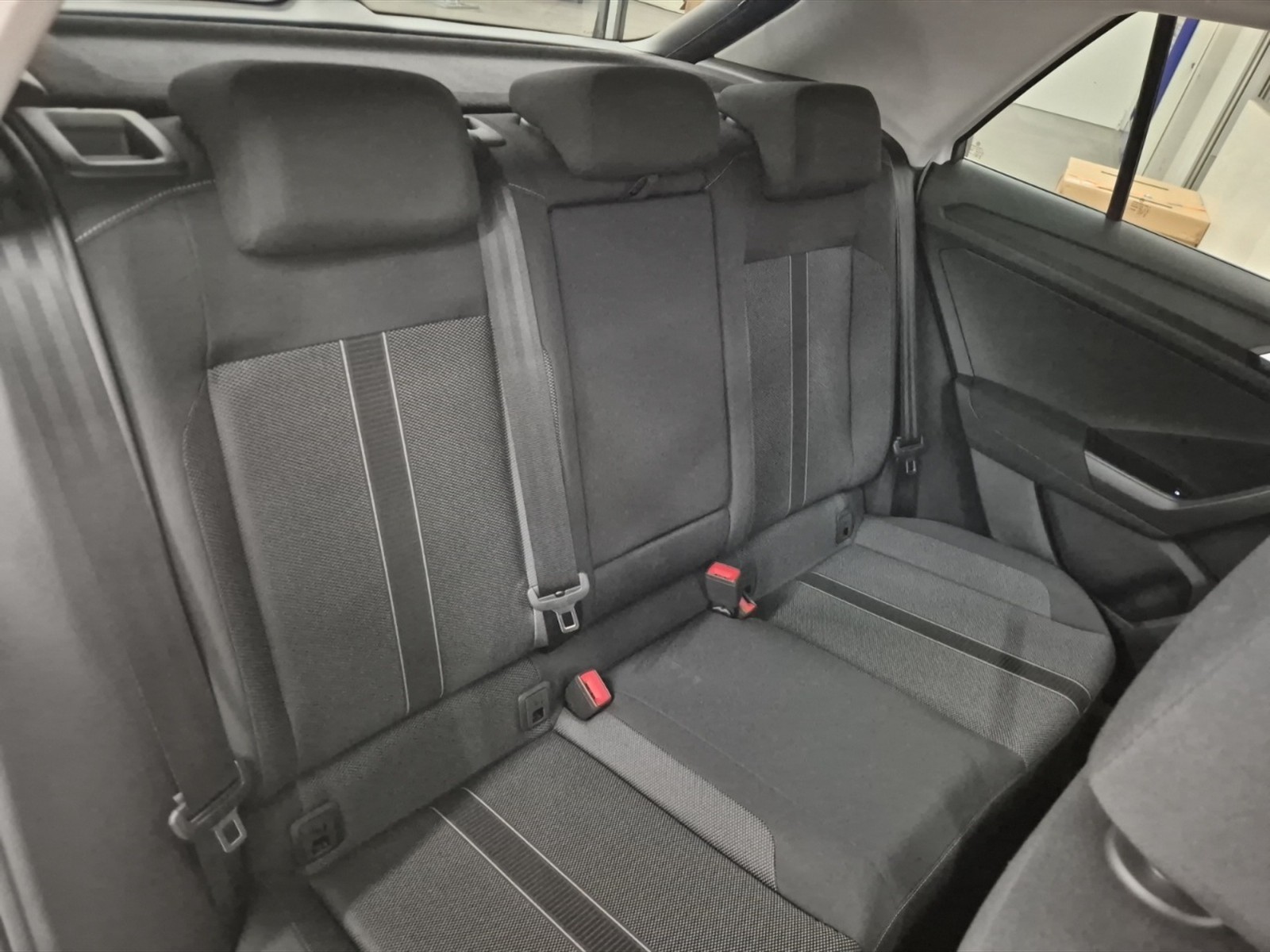 Volkswagen T-Roc 1.0 tsi edition plus 115cv - 10