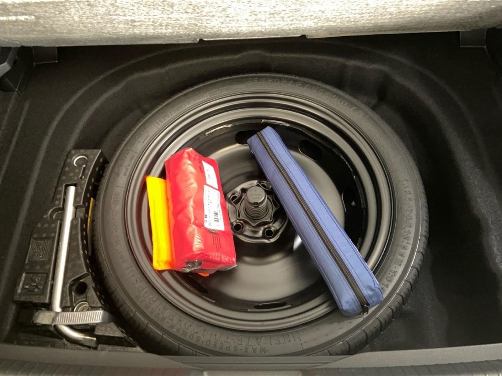 Volkswagen Golf 2.0 tdi edition plus 115cv - 13