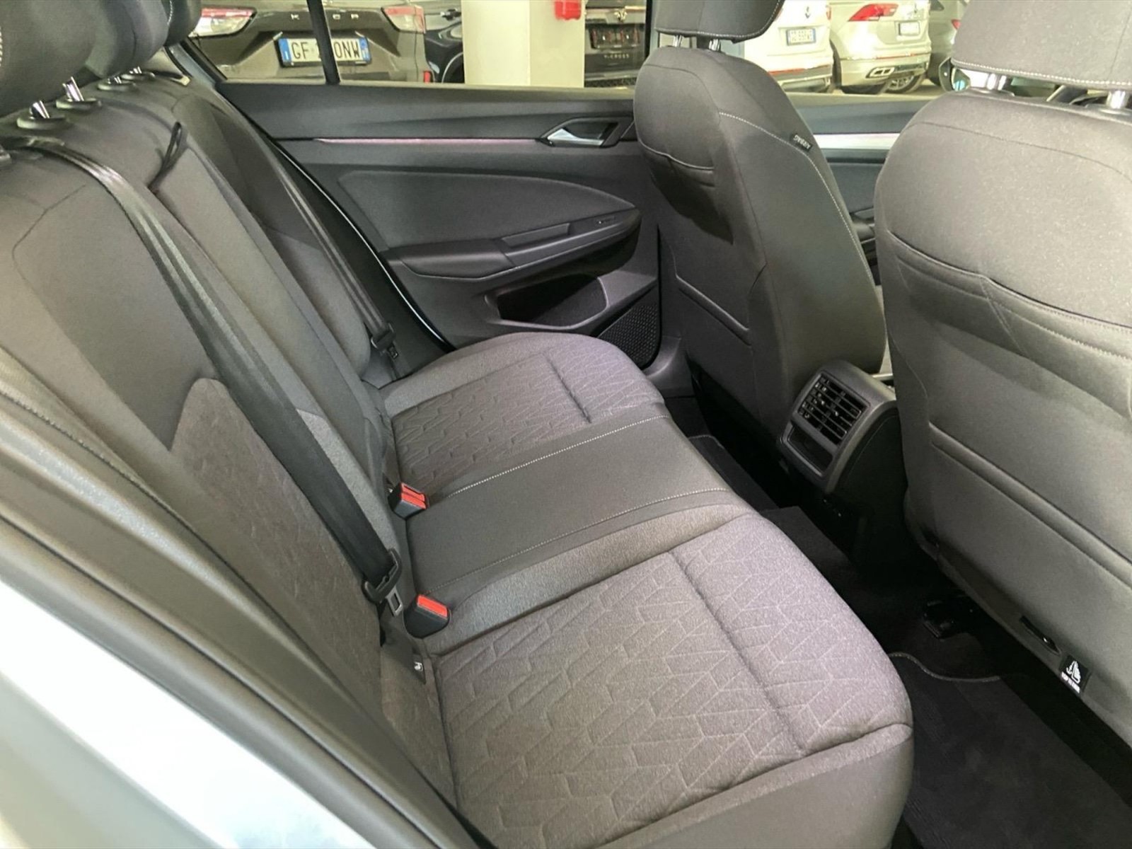 Volkswagen Golf 2.0 tdi edition plus 115cv - 10