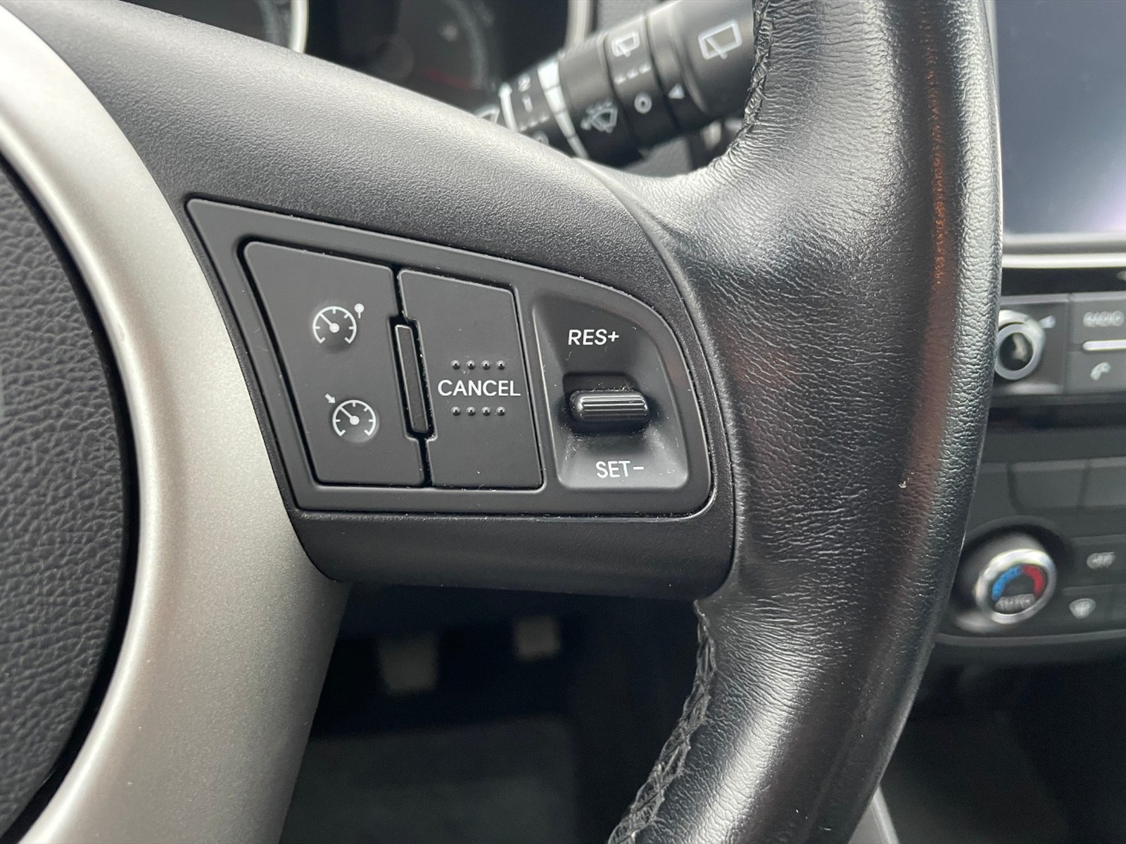 Kia Venga 1.4 crdi cool 90cv fl - 17