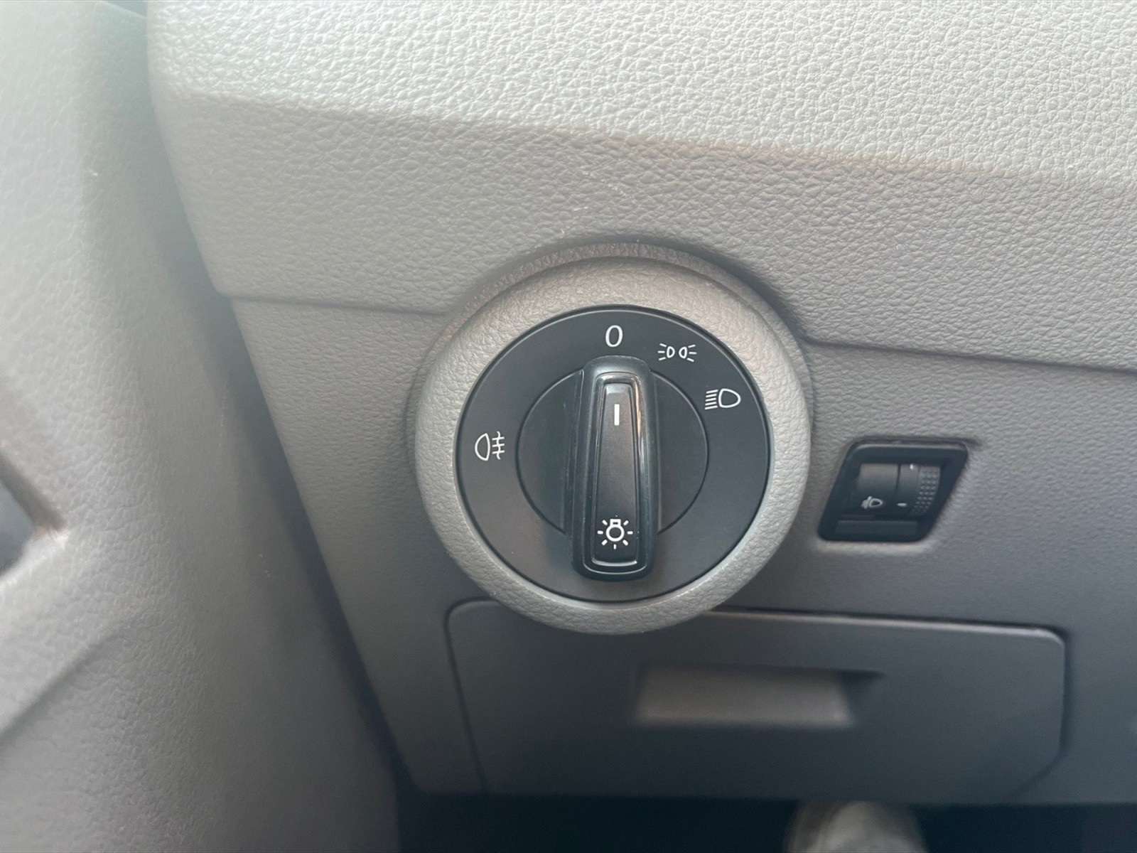 Volkswagen VIC T6.1 Transporter t6.1 28 2.0 tdi 110cv business p.c. - 19