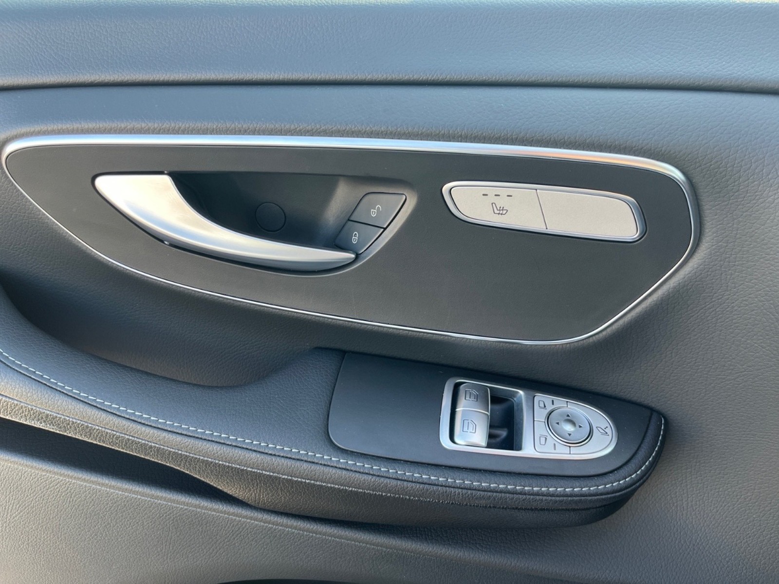 Mercedes Classe V extralong 220 d premium auto - 23