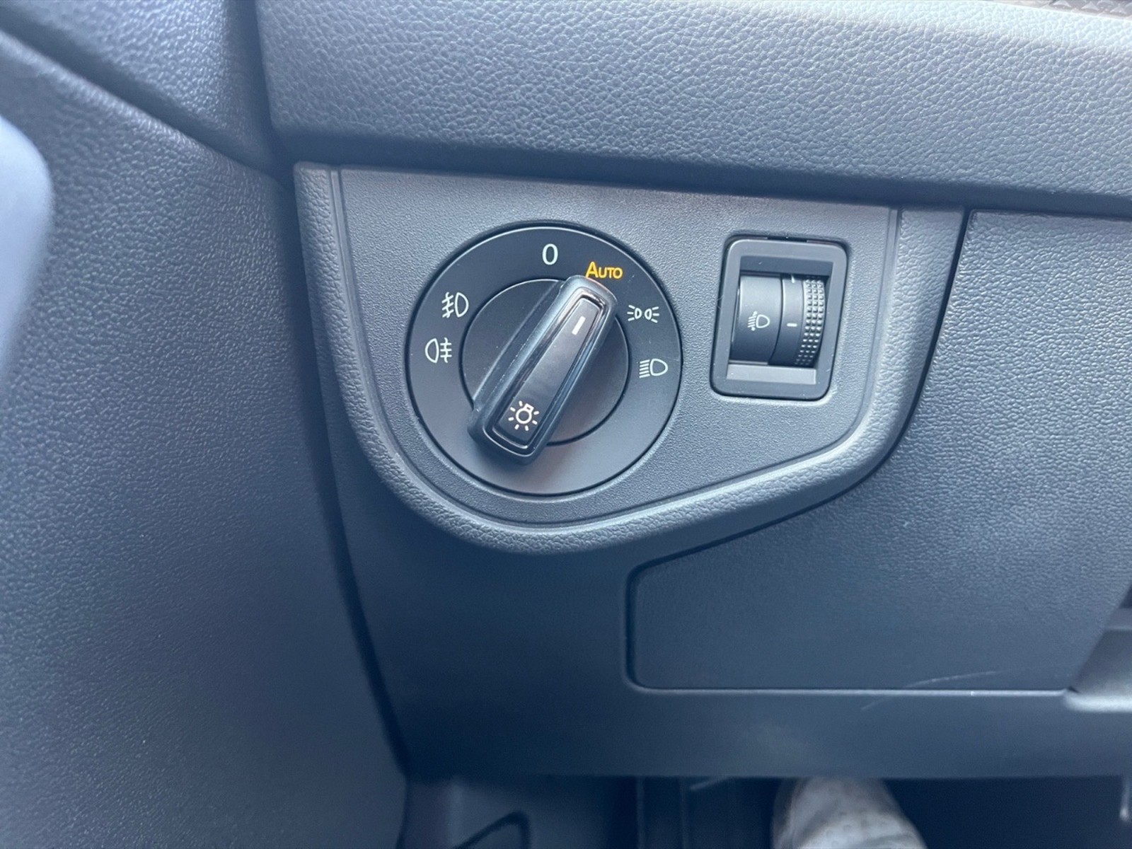 Volkswagen Taigo 1.0 tsi life 110cv - 23