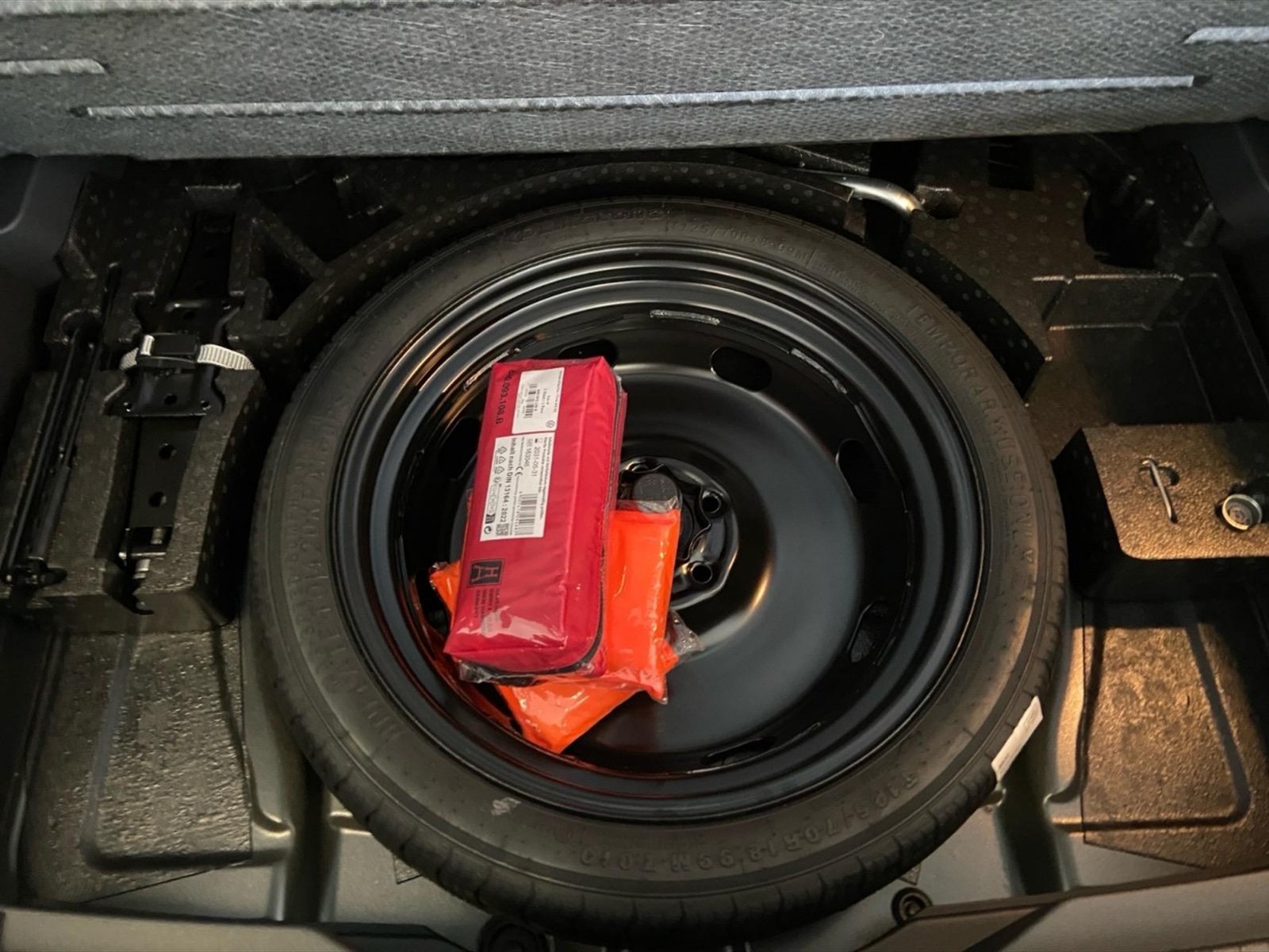 Volkswagen T-Roc 2.0 tdi style 4motion 150cv dsg - 13