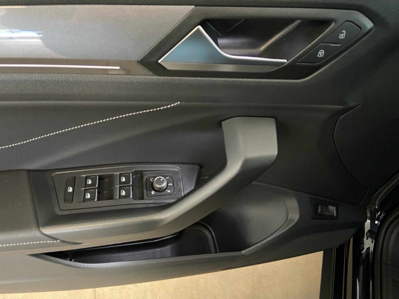 Volkswagen T-Roc 2.0 tdi style 4motion 150cv dsg - 15