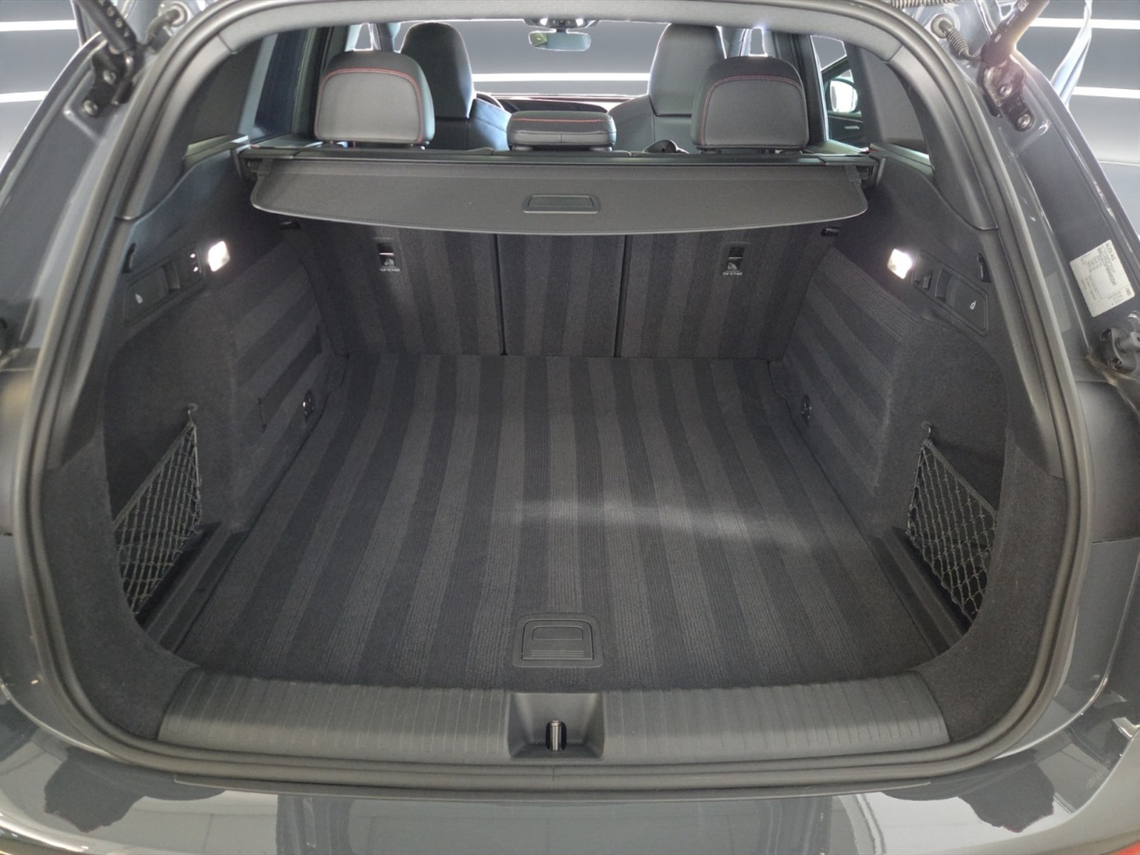 Audi Q6 e-tron e-tron edition one grey quattro 387cv - 10