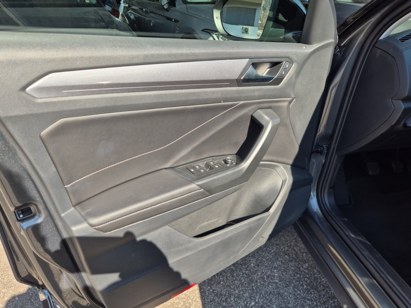 Volkswagen T-Roc 1.0 tsi style 115cv - 20