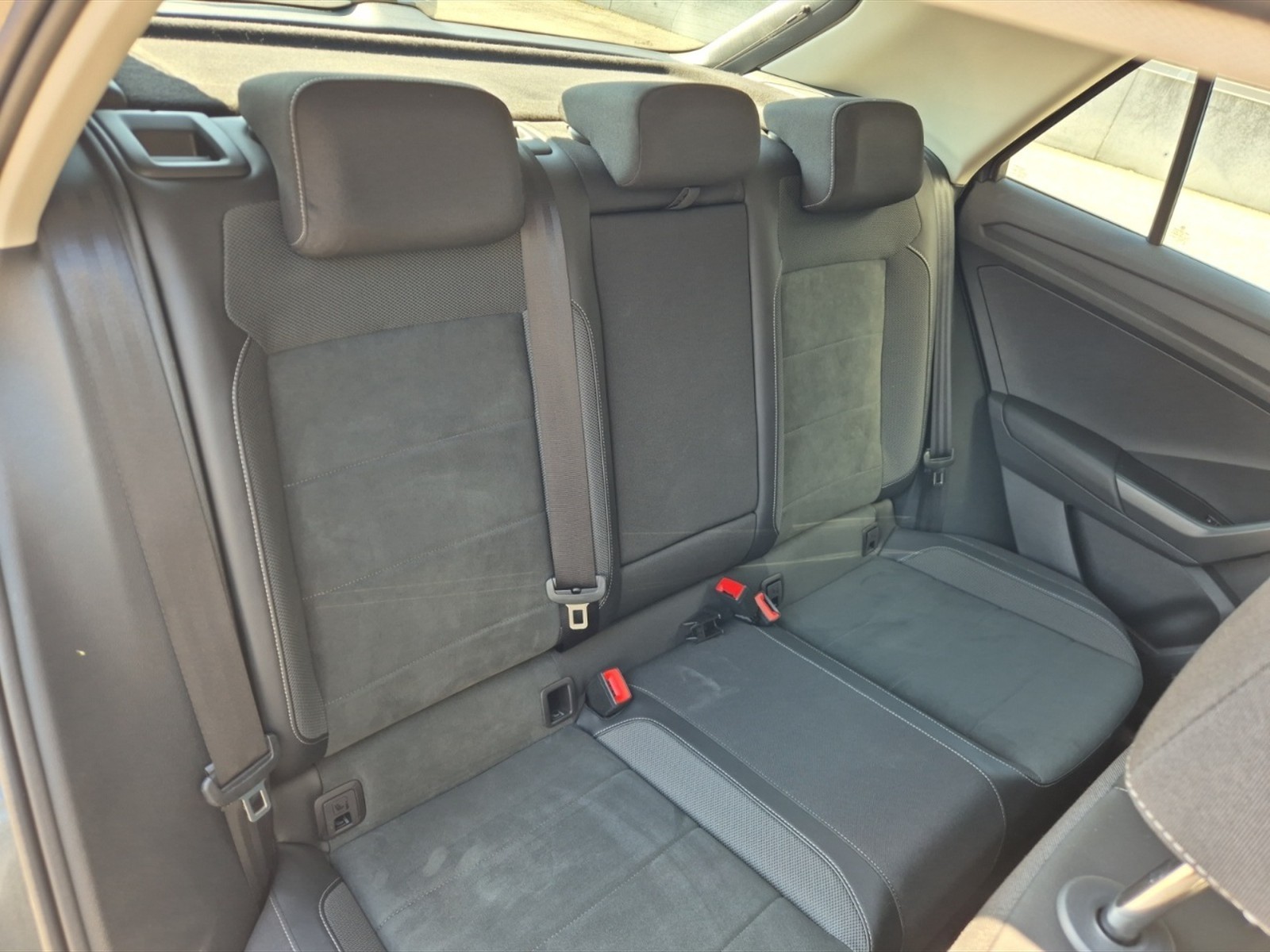 Volkswagen T-Roc 1.0 tsi style 115cv - 10