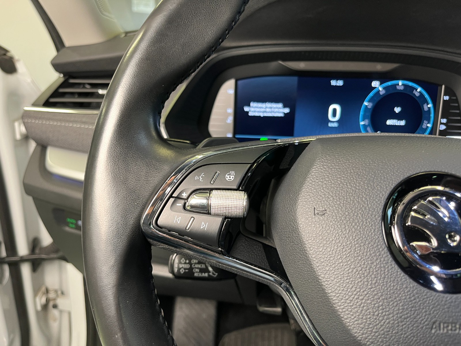 Skoda Octavia wagon 2.0 tdi evo style 150cv dsg - 18