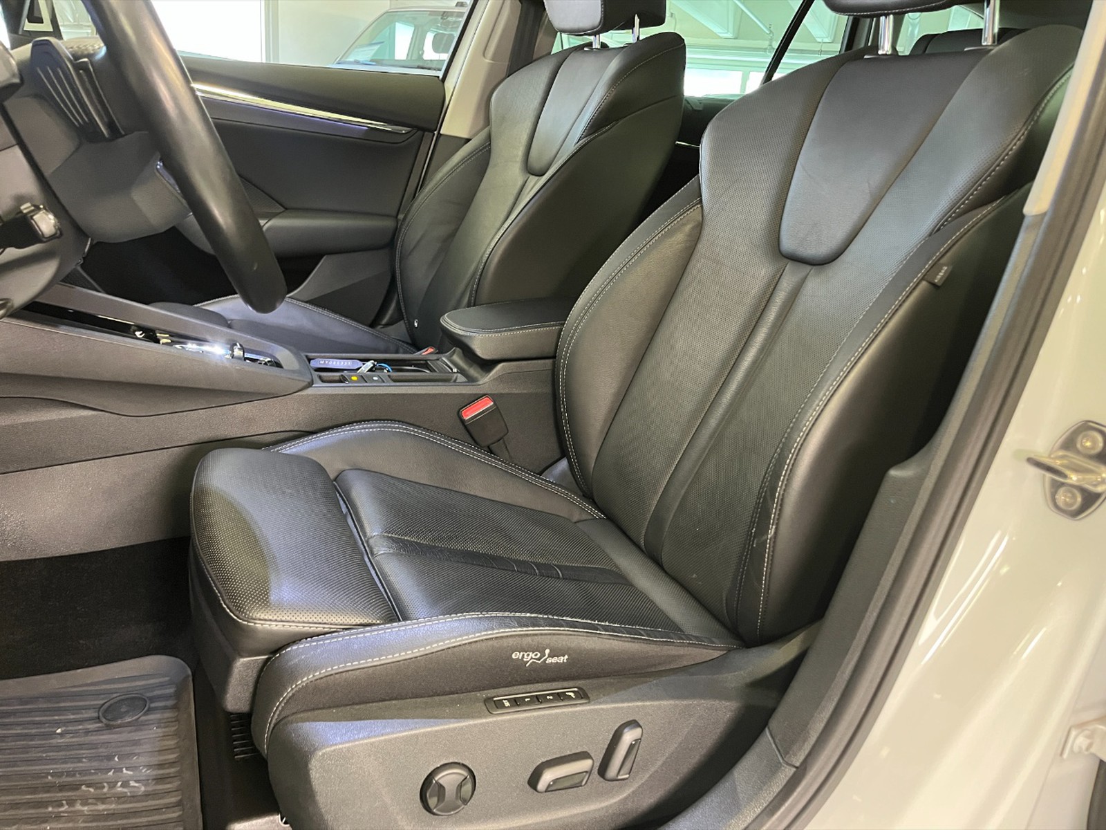 Skoda Octavia wagon 2.0 tdi evo style 150cv dsg - 21