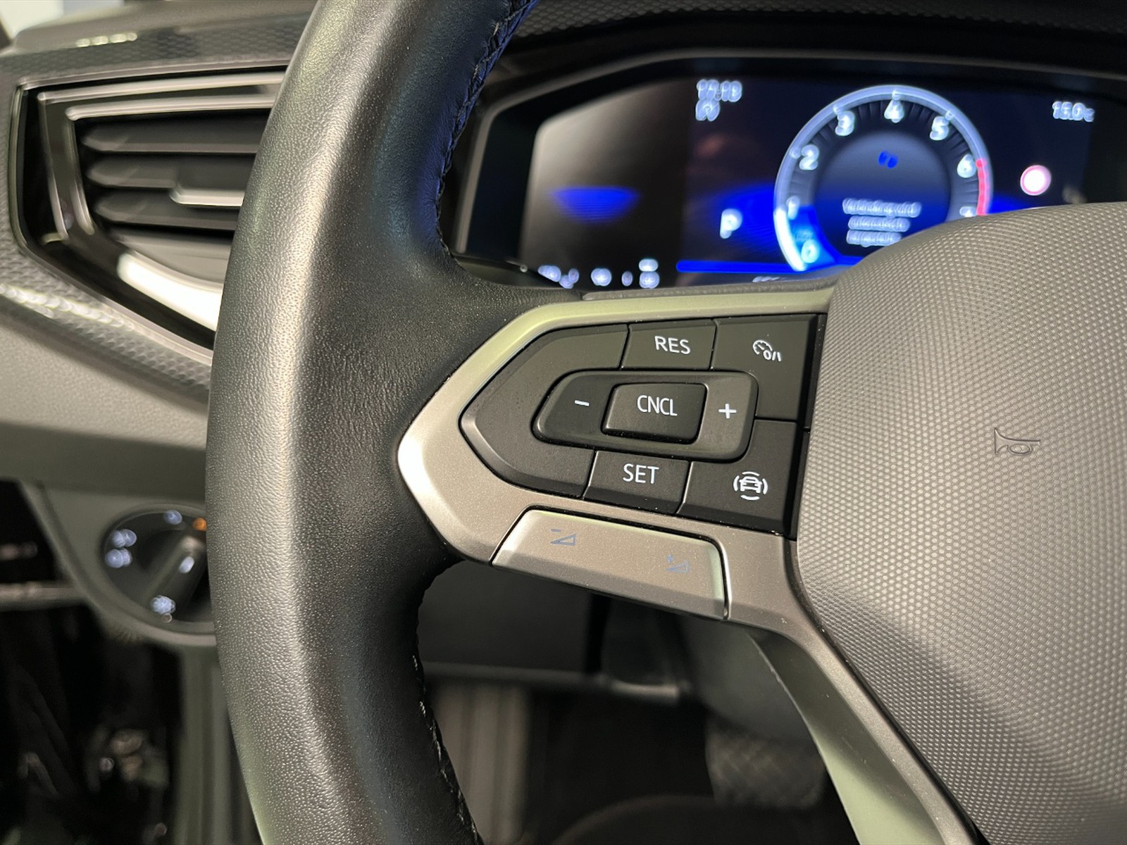 Volkswagen Polo 1.0 tsi life 95cv dsg - 17