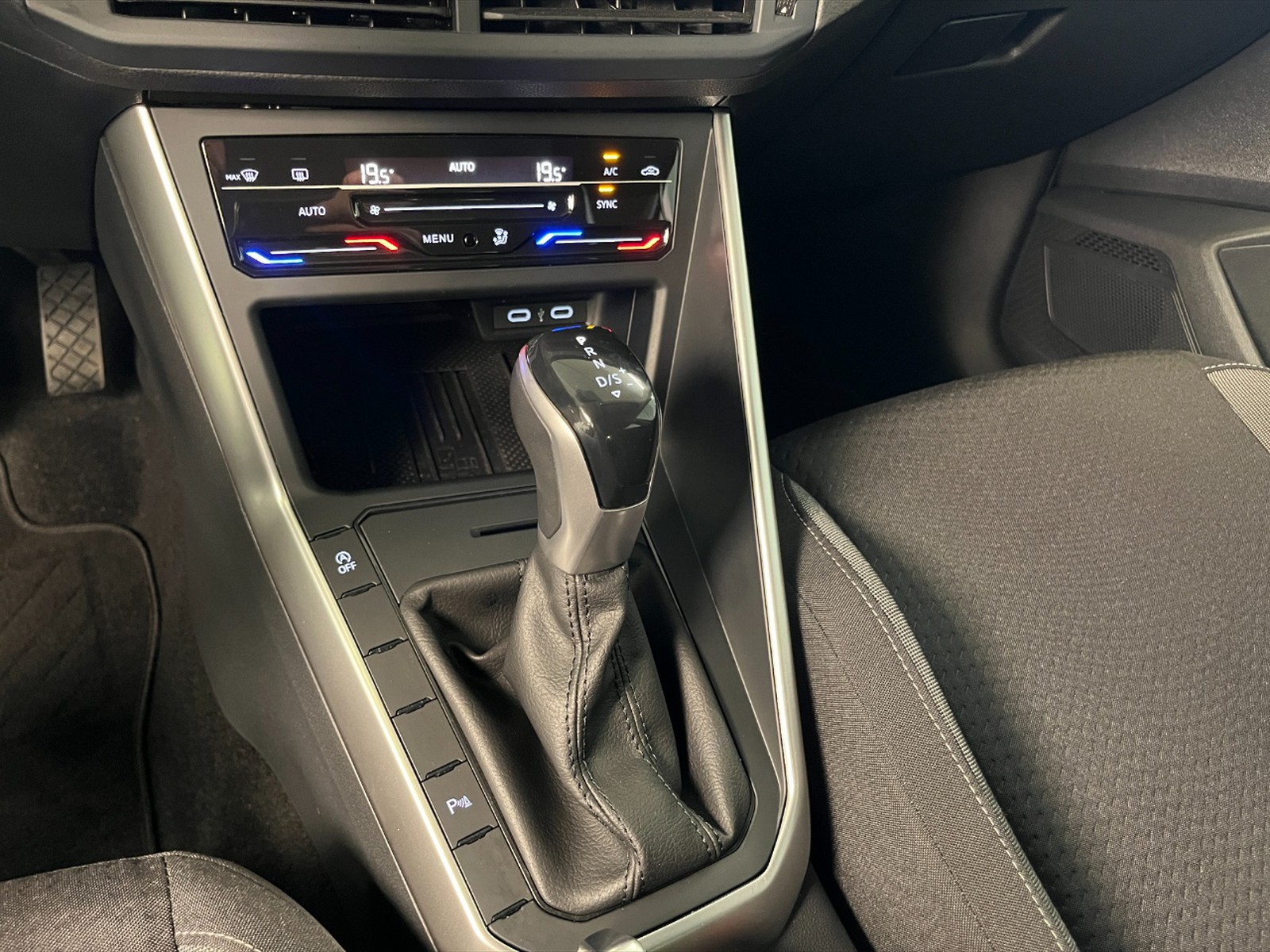 Volkswagen Polo 1.0 tsi life 95cv dsg - 19