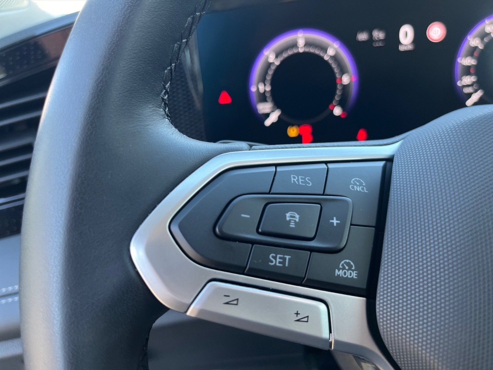 Volkswagen Tiguan 2.0 tdi life 150cv dsg - 13