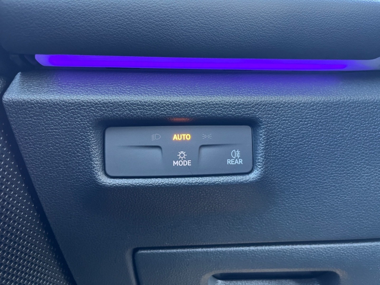 Volkswagen Tiguan 2.0 tdi life 150cv dsg - 23