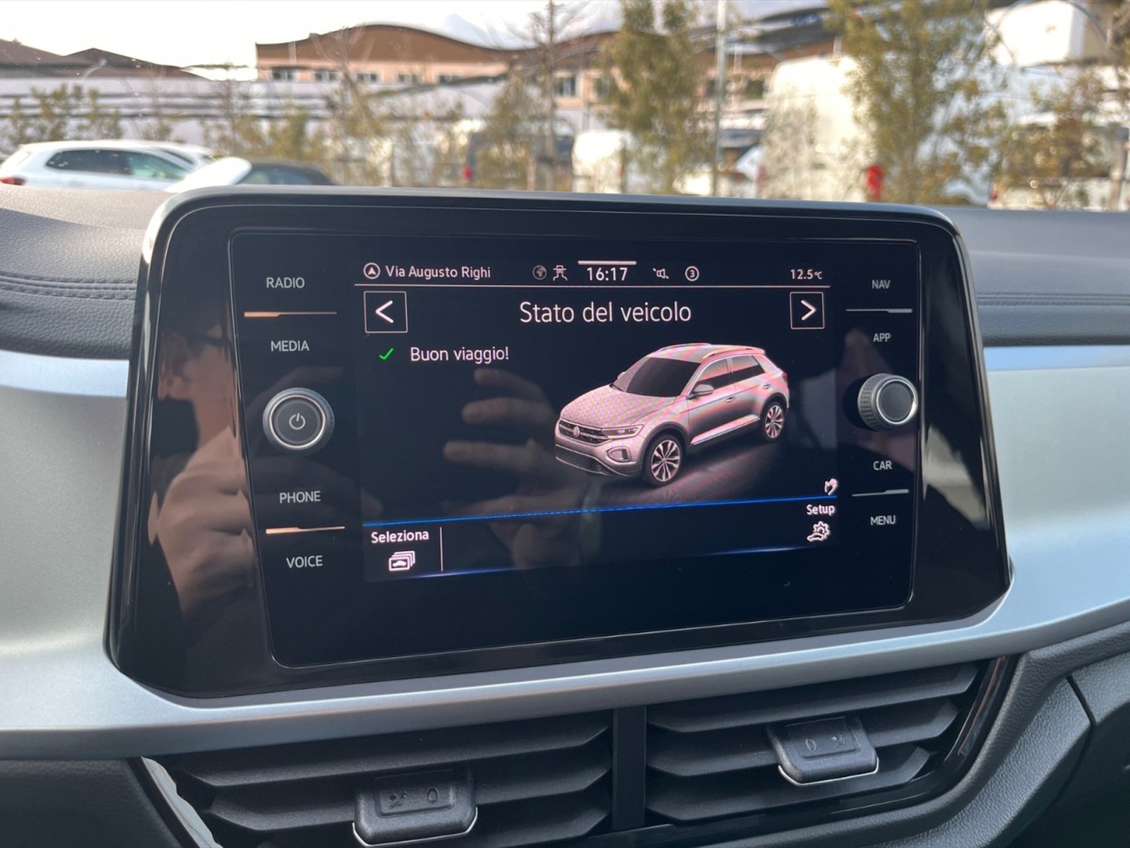 Volkswagen T-Roc 1.5 tsi life dsg - 16