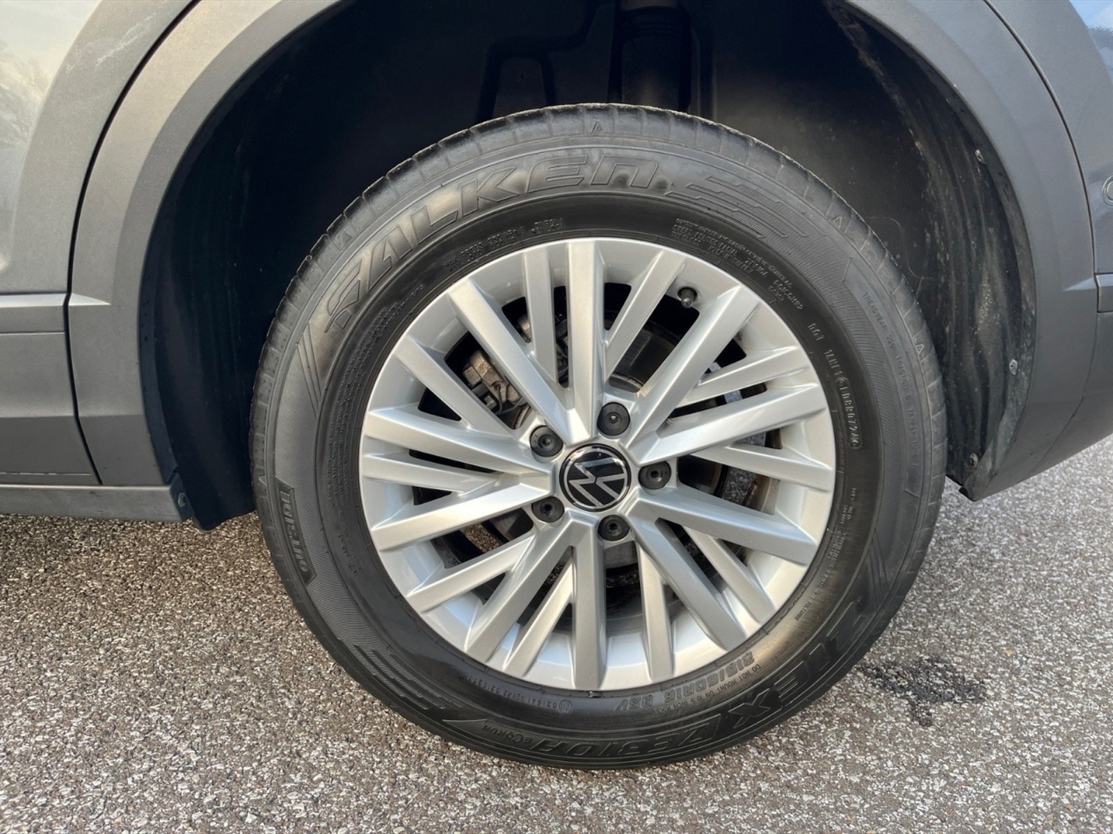 Volkswagen T-Roc 1.5 tsi life dsg - 25