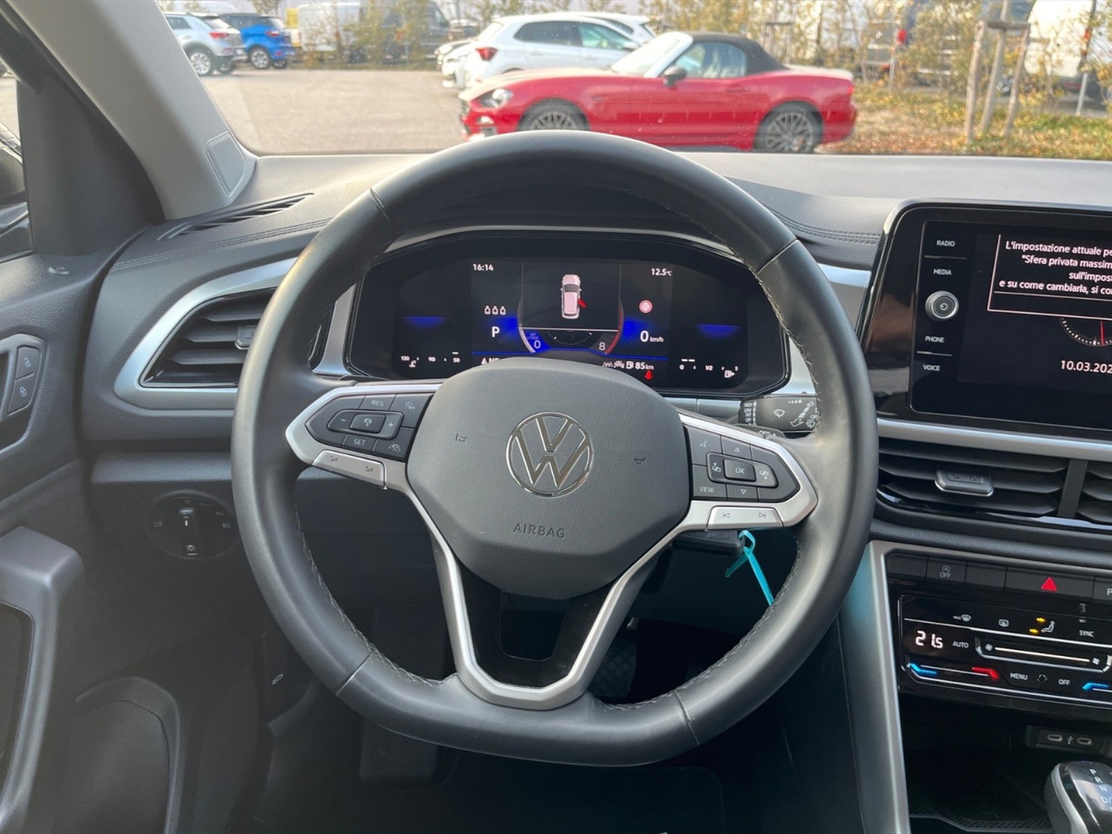 Volkswagen T-Roc 1.5 tsi life dsg - 8