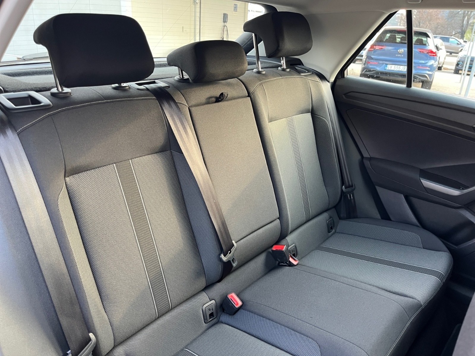 Volkswagen T-Roc 1.5 tsi life dsg - 10