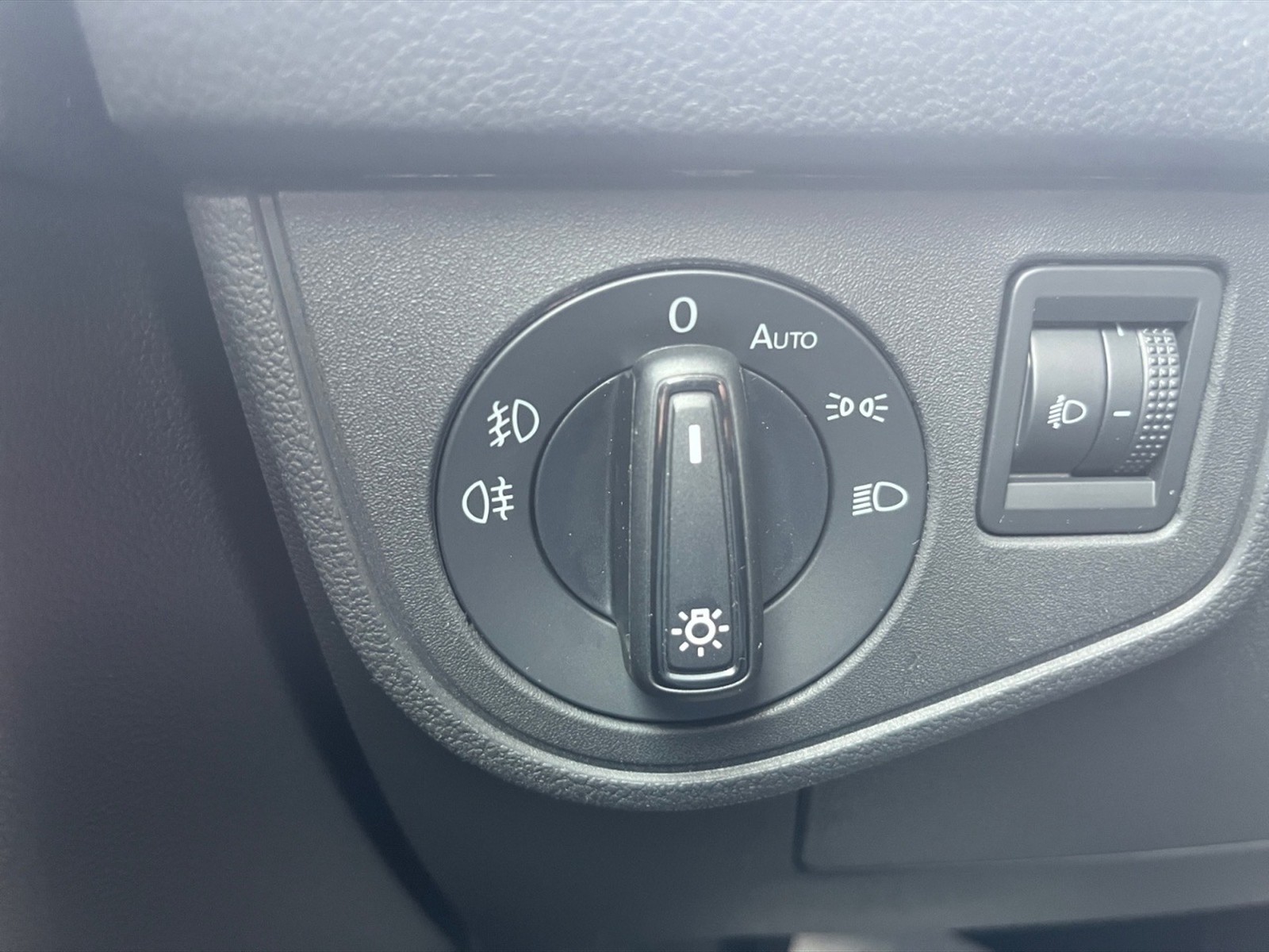 Volkswagen Polo 1.0 tsi edition plus 95cv dsg - 23