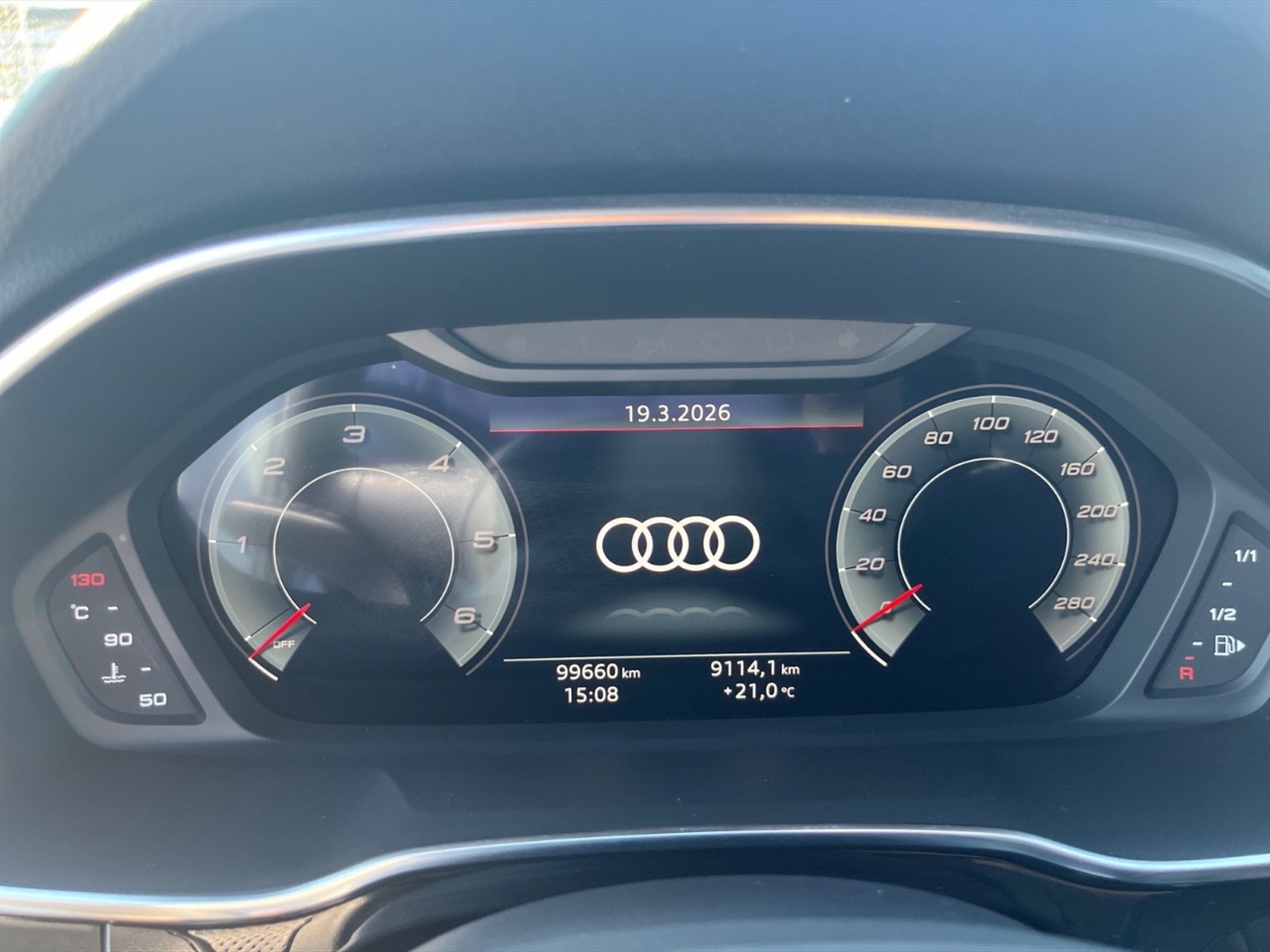 Audi Q3 35 2.0 tdi identity black s-tronic - 15