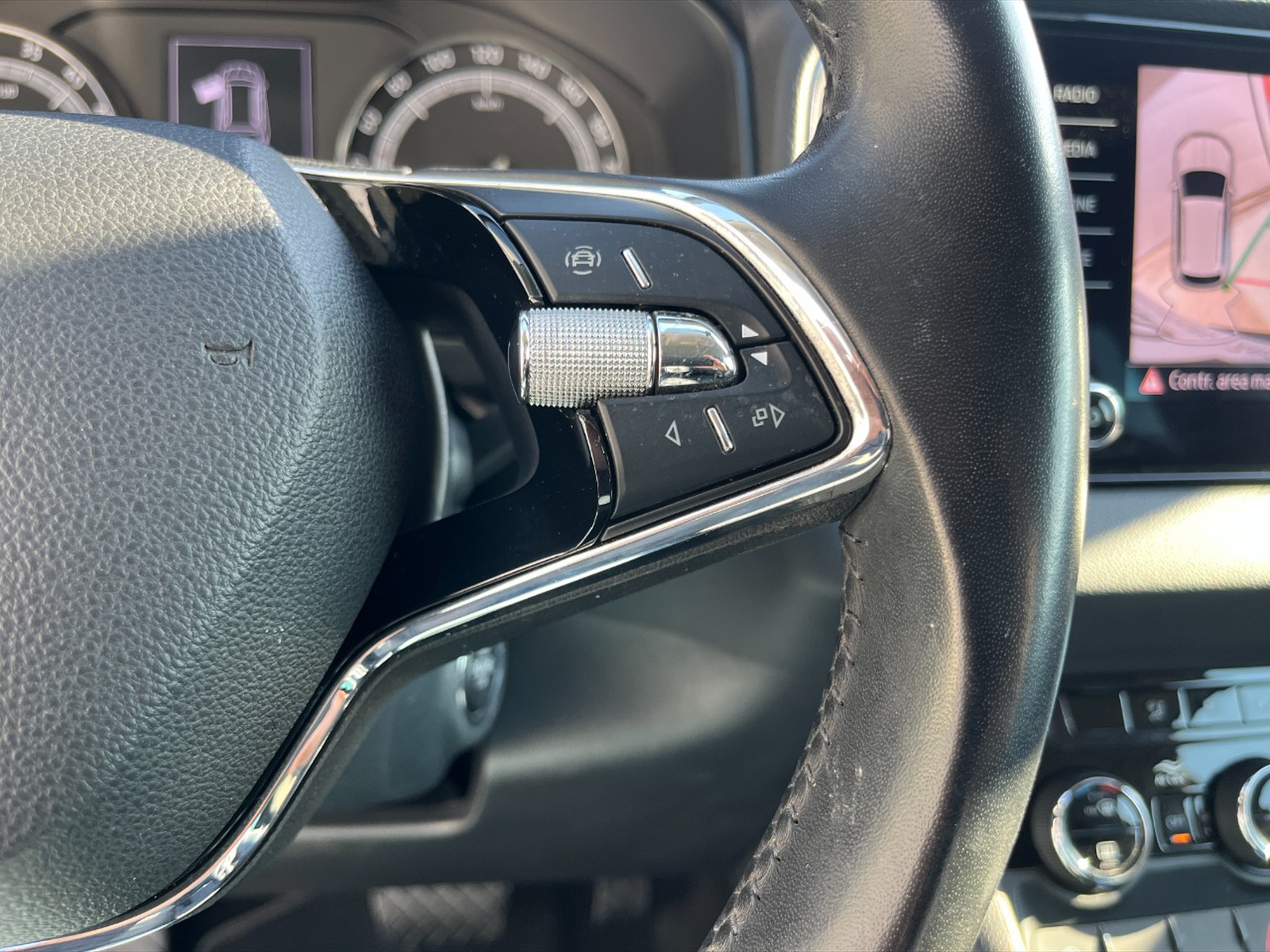 Skoda Karoq 2.0 tdi evo ambition 4x4 150cv dsg - 18