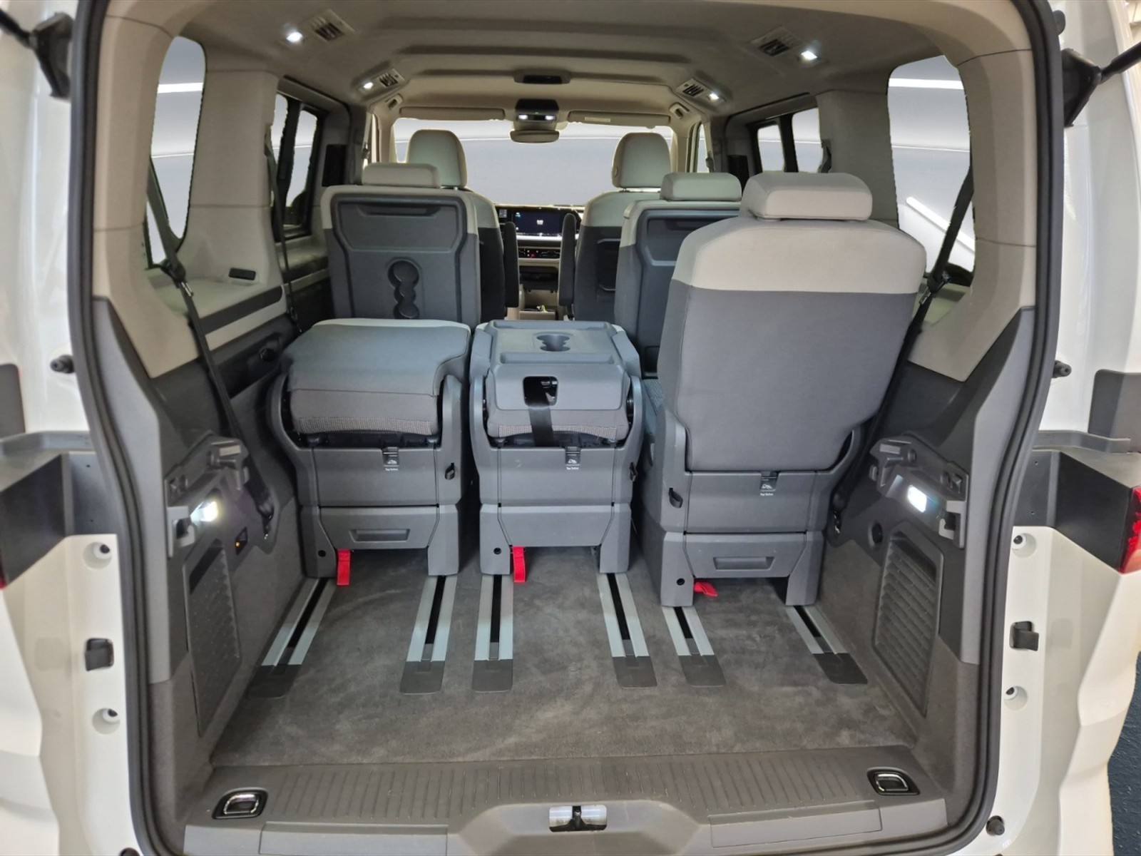 Volkswagen T7 Multivan 2.0 tdi life 150cv dsg 7p.ti - 12